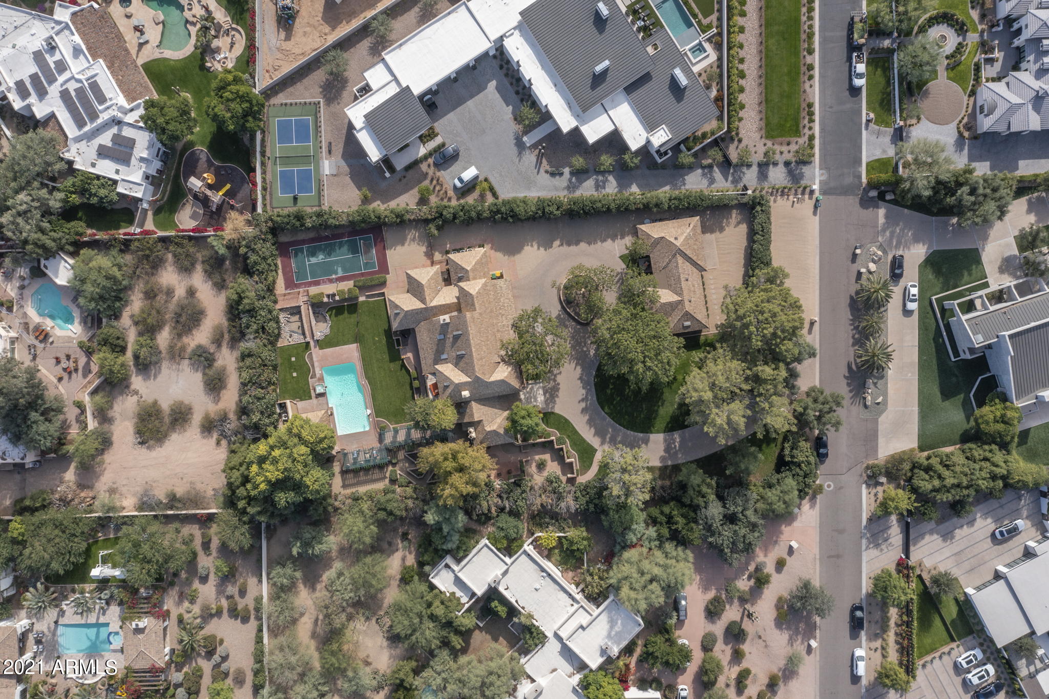 Villa Escondida - Residential