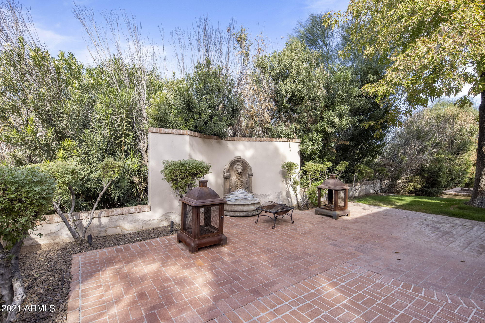 Villa Escondida - Residential