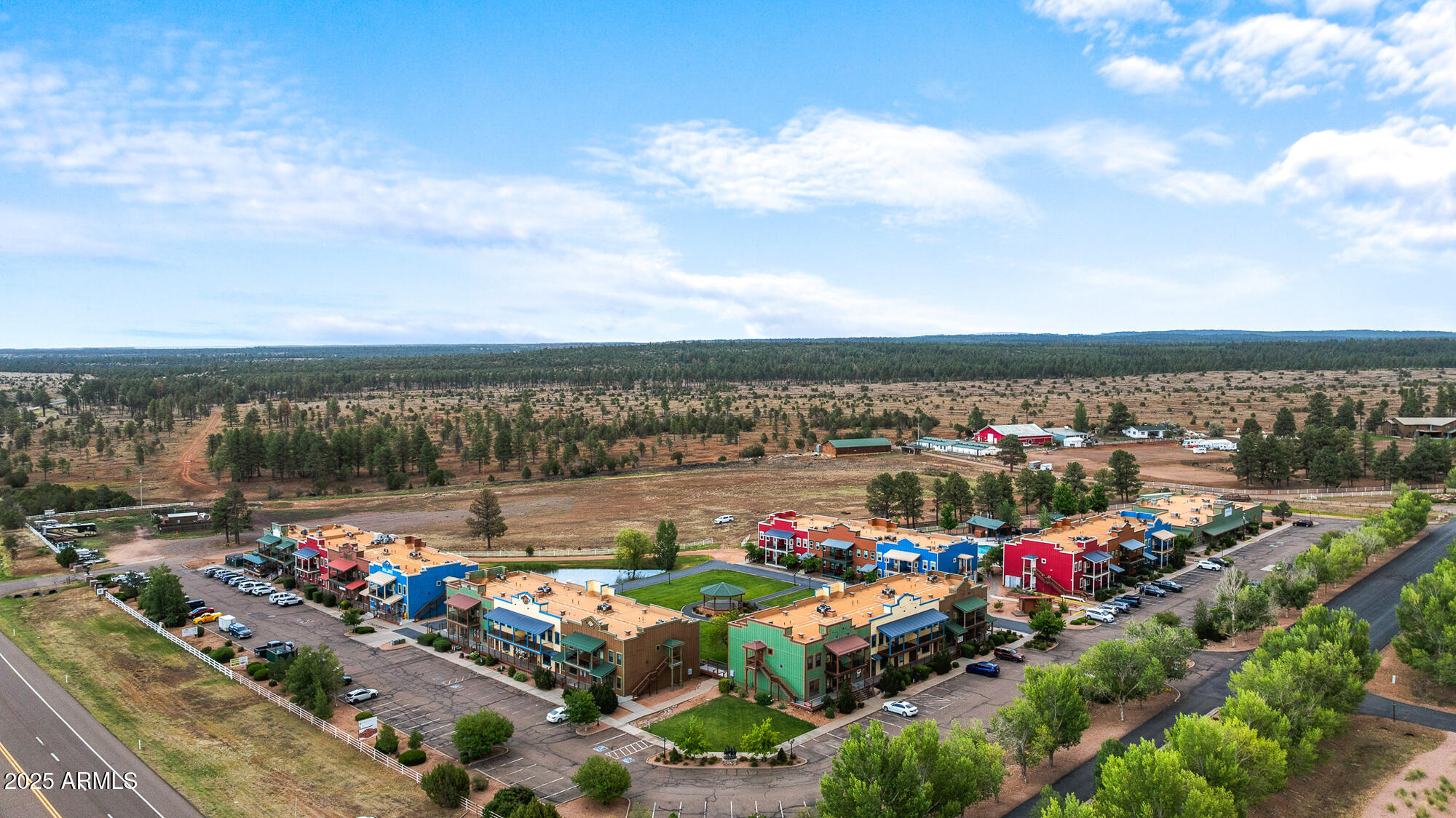 BISONTOWN UNIT 1 - Residential