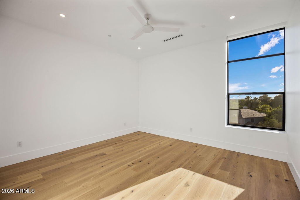 2200 E BETHANY - Residential