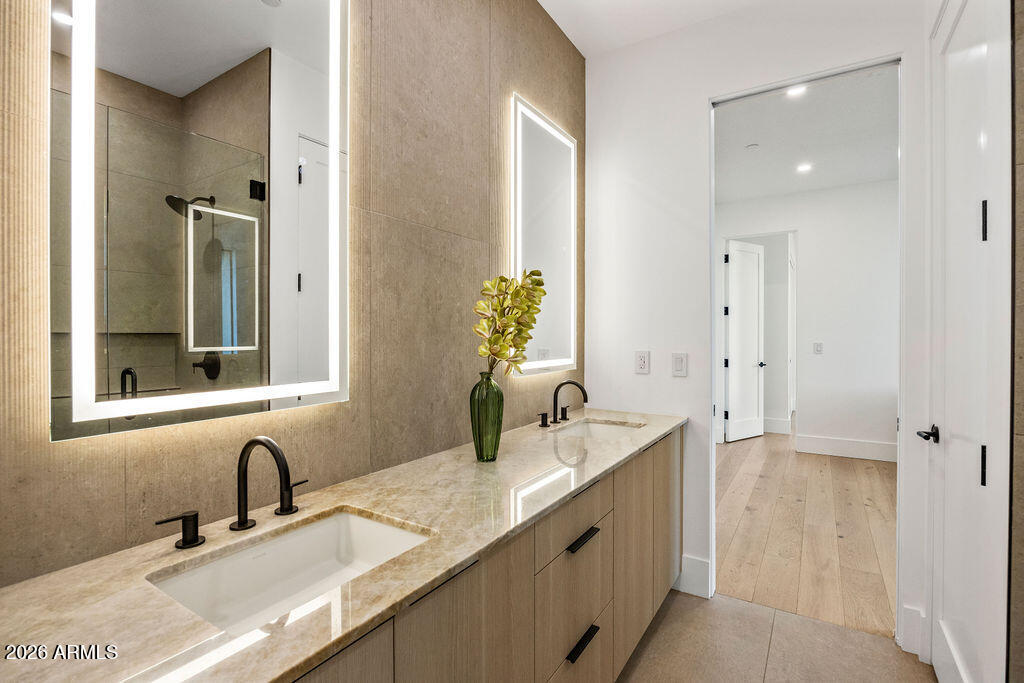 2200 E BETHANY - Residential