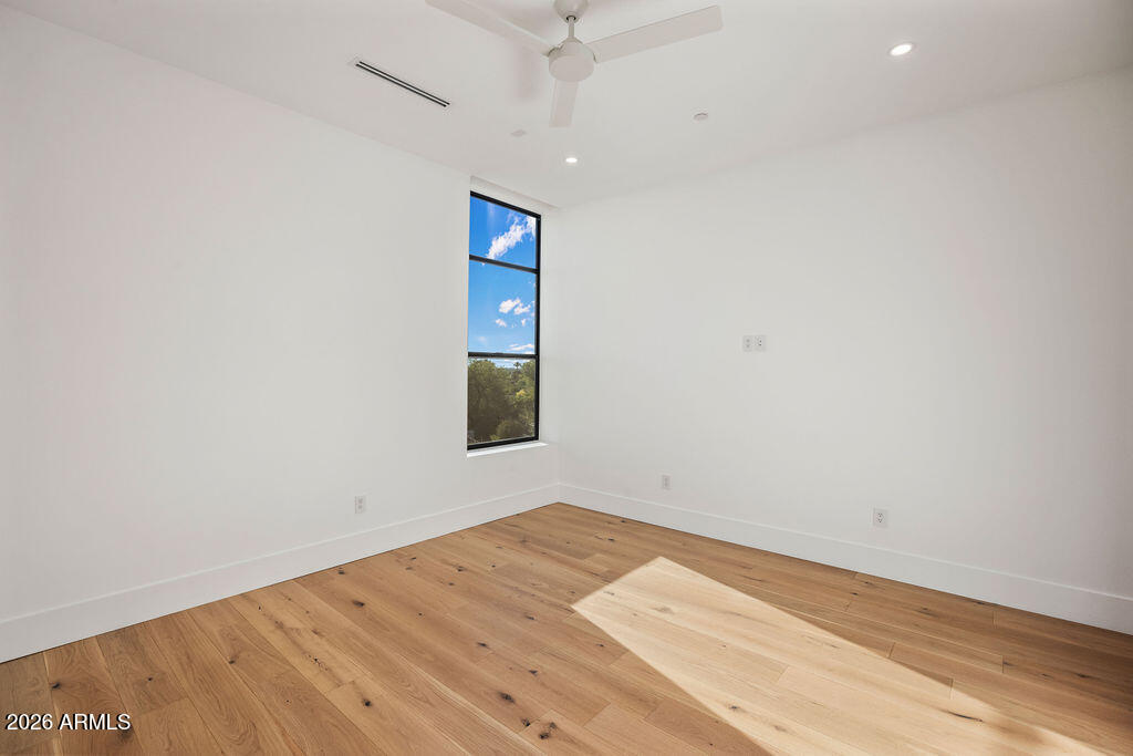2200 E BETHANY - Residential