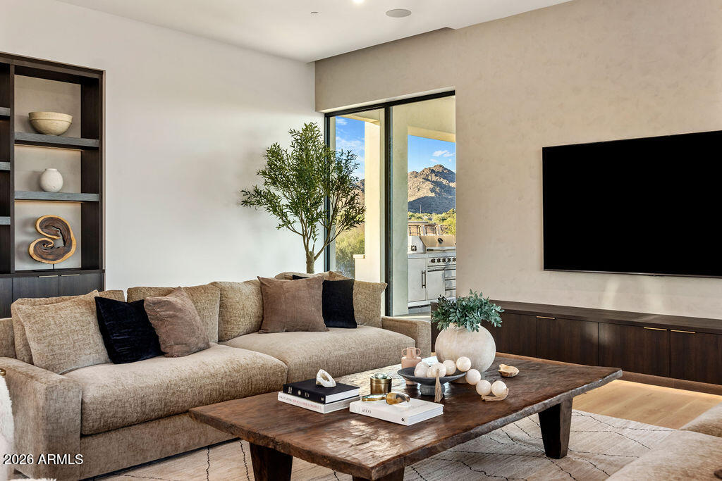 2200 E BETHANY - Residential