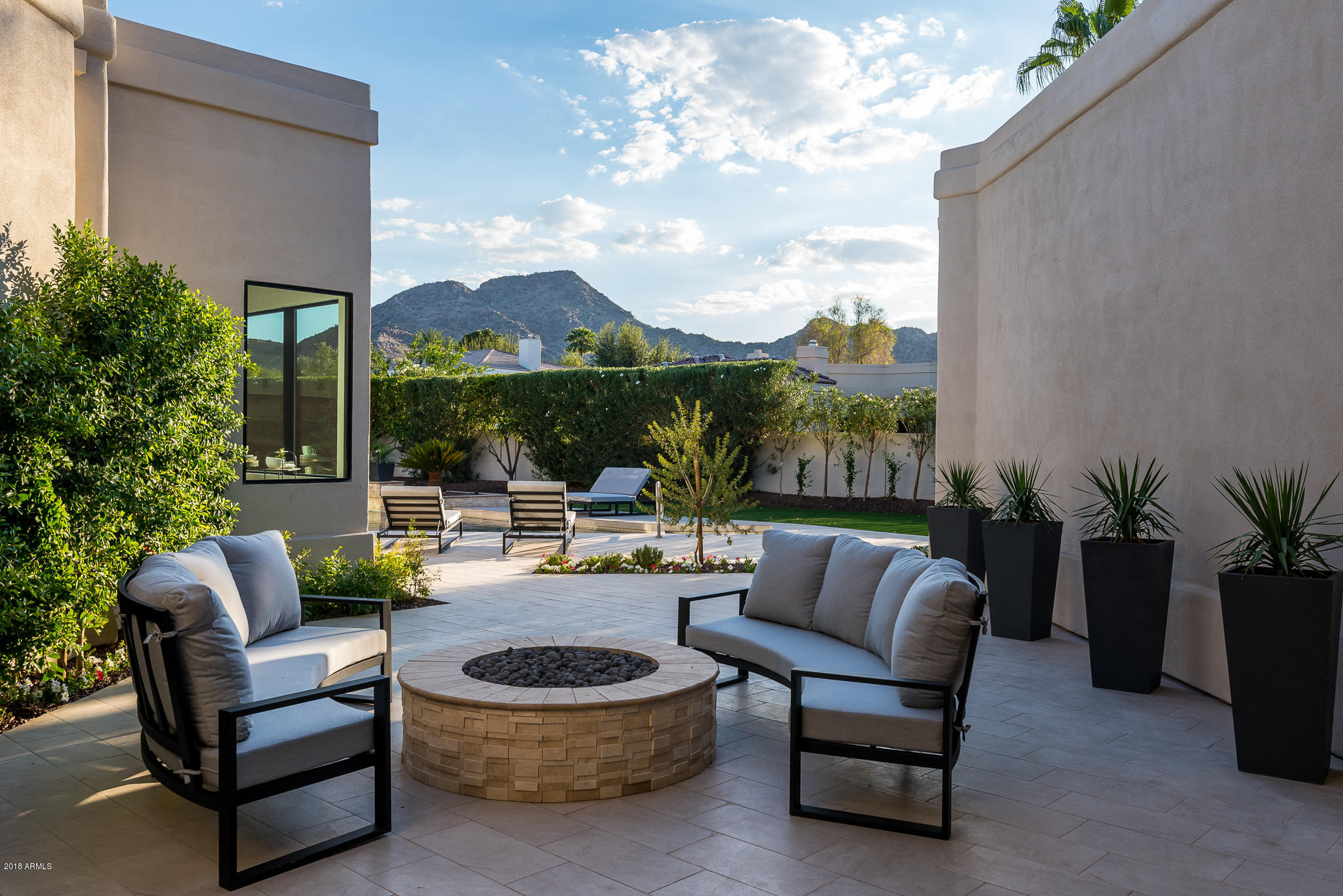 MERRILL CANTATIERRA LOT 1-49 PUT STS IND BEND WASH - Residential