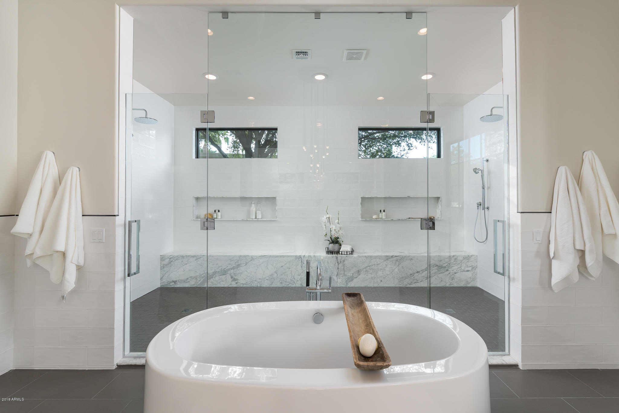 MERRILL CANTATIERRA LOT 1-49 PUT STS IND BEND WASH - Residential