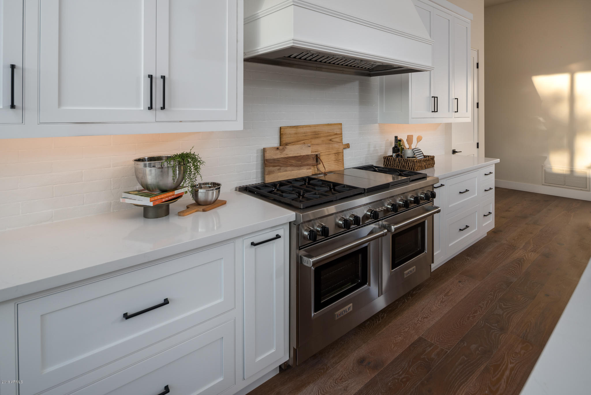 MERRILL CANTATIERRA LOT 1-49 PUT STS IND BEND WASH - Residential