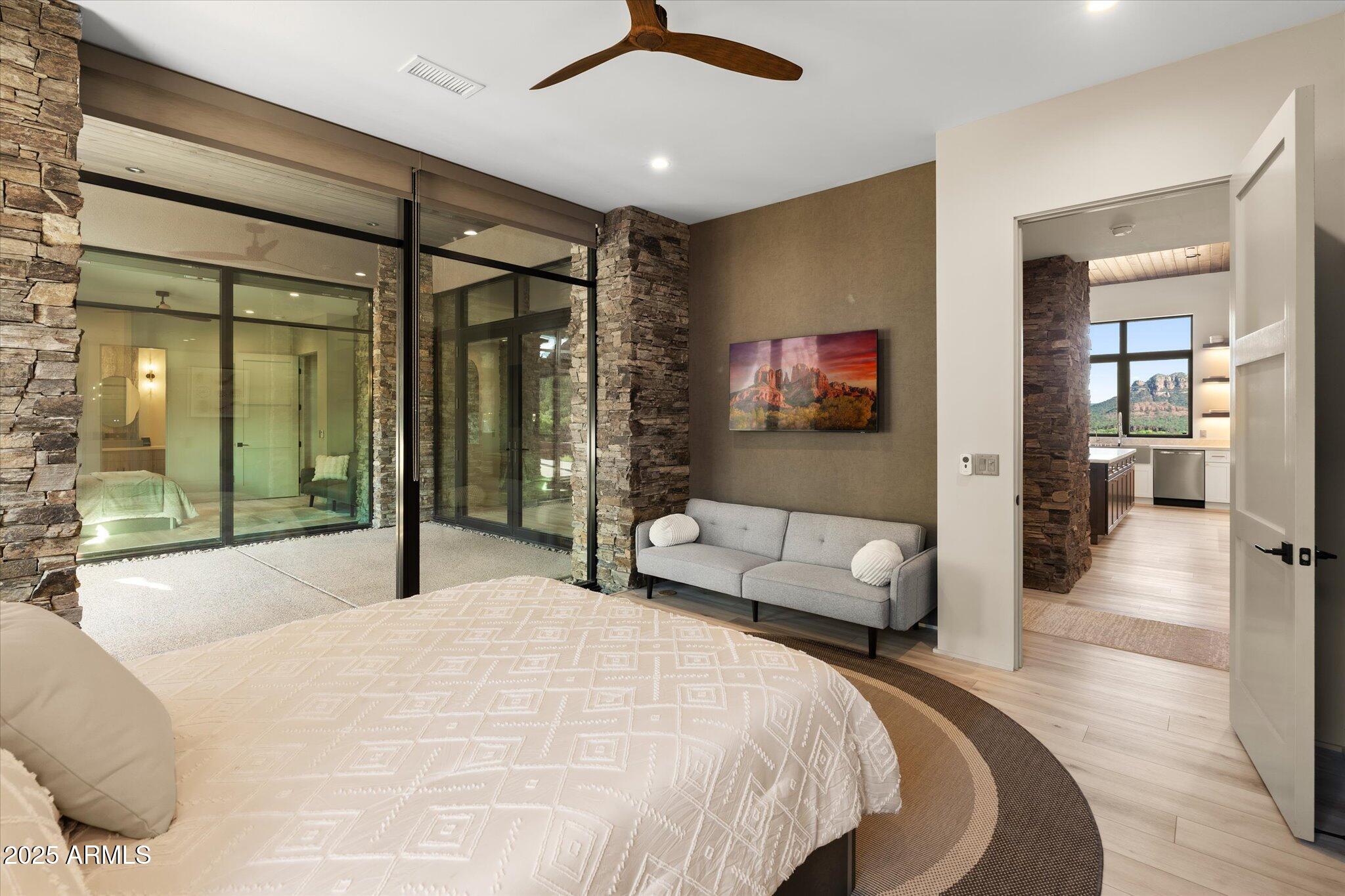 Red Rock Loop - Residential