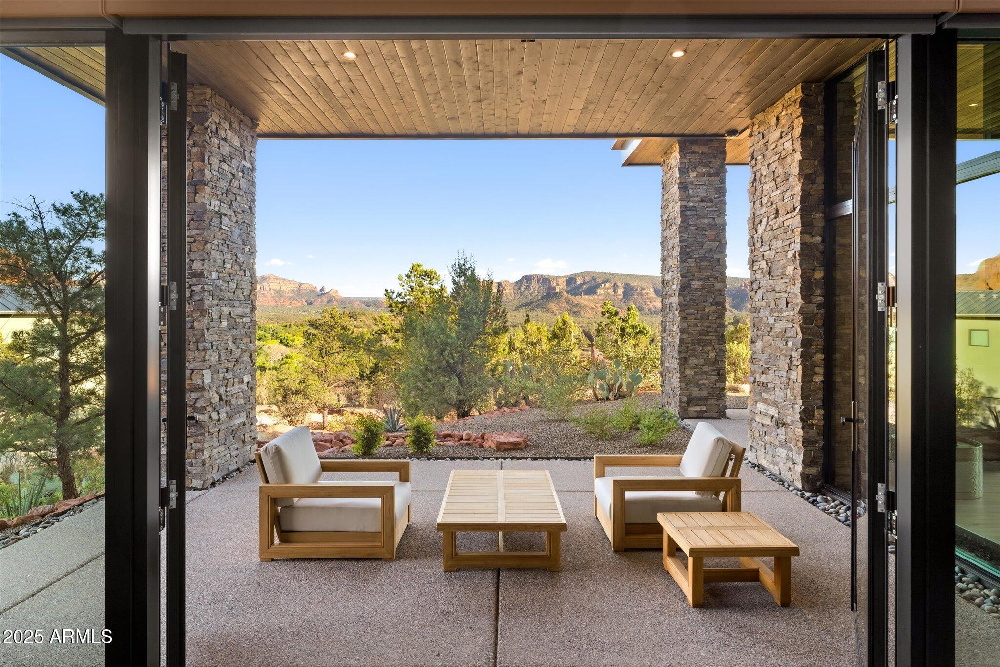 Red Rock Loop - Residential