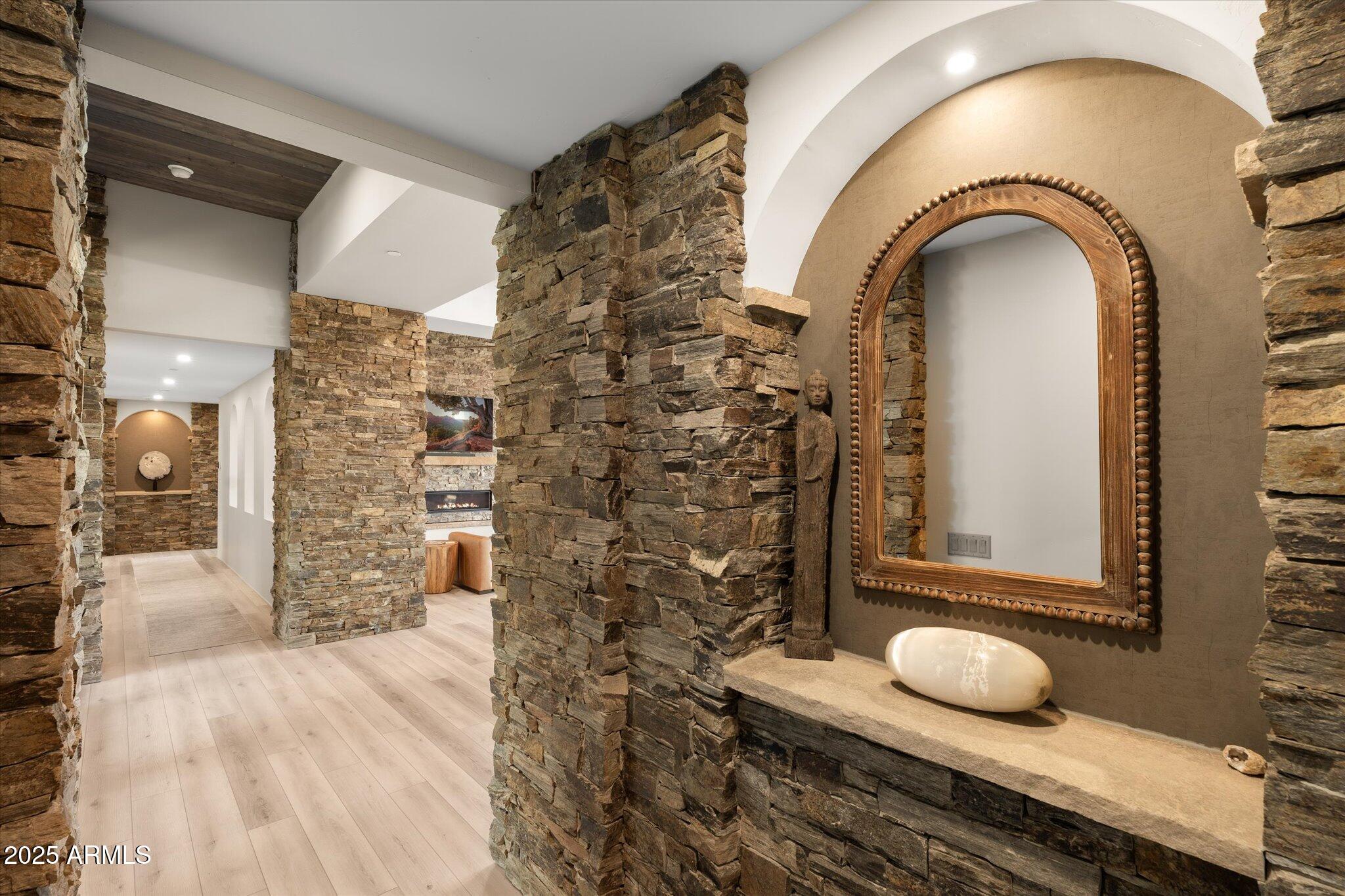 Red Rock Loop - Residential