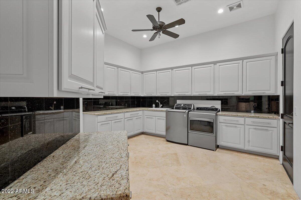 PINNACLE PEAK PARADISE - Residential