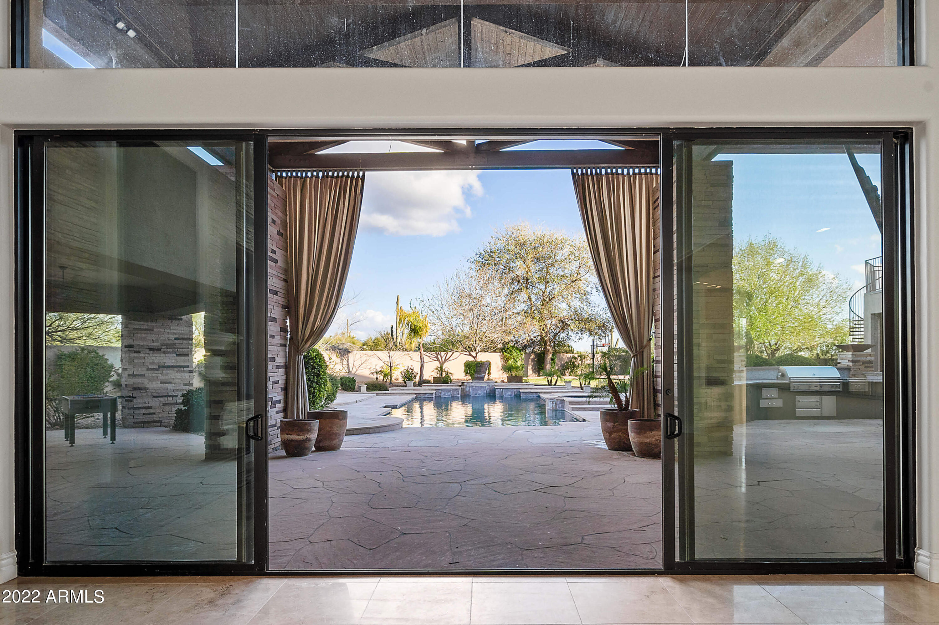 PINNACLE PEAK PARADISE - Residential
