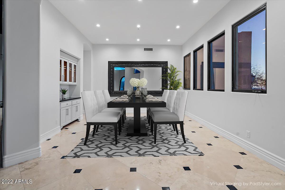 PINNACLE PEAK PARADISE - Residential