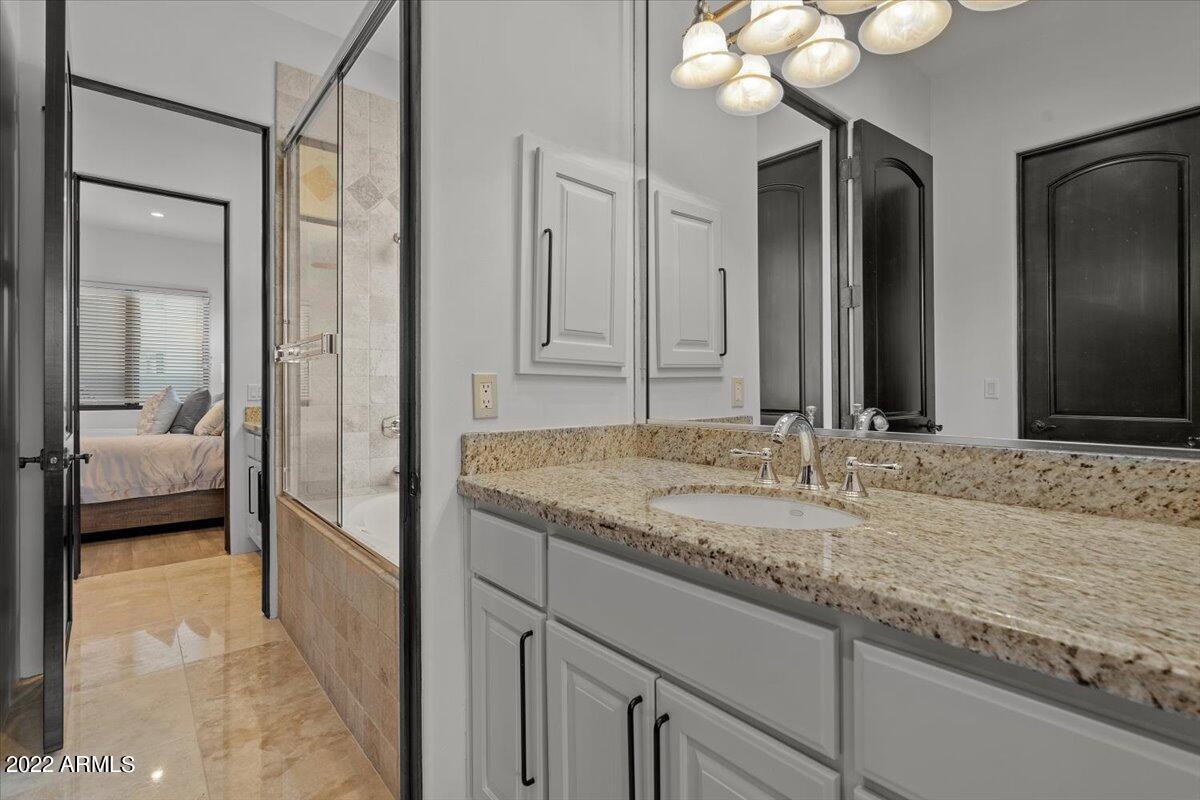 PINNACLE PEAK PARADISE - Residential