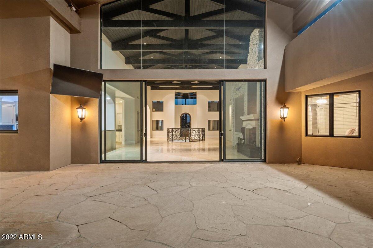PINNACLE PEAK PARADISE - Residential