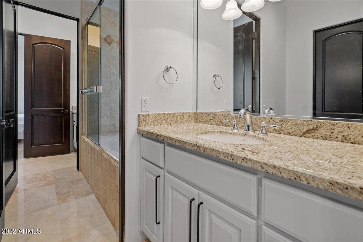 PINNACLE PEAK PARADISE - Residential