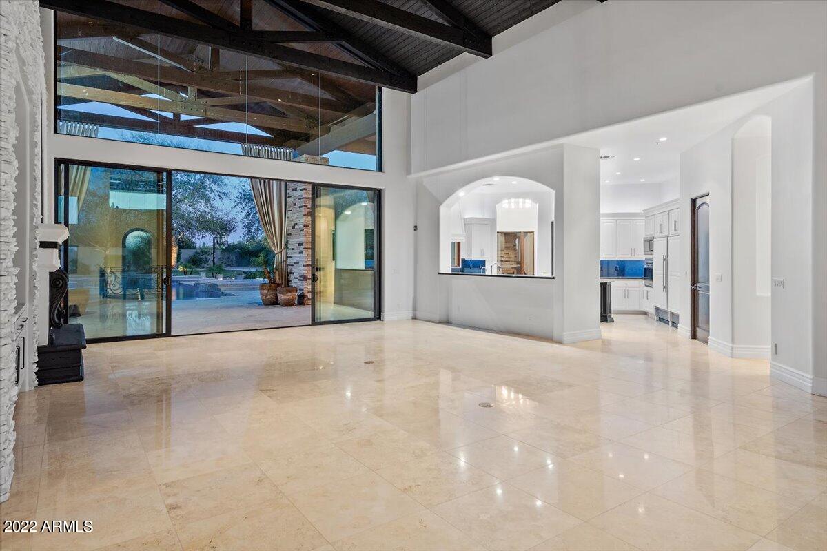 PINNACLE PEAK PARADISE - Residential