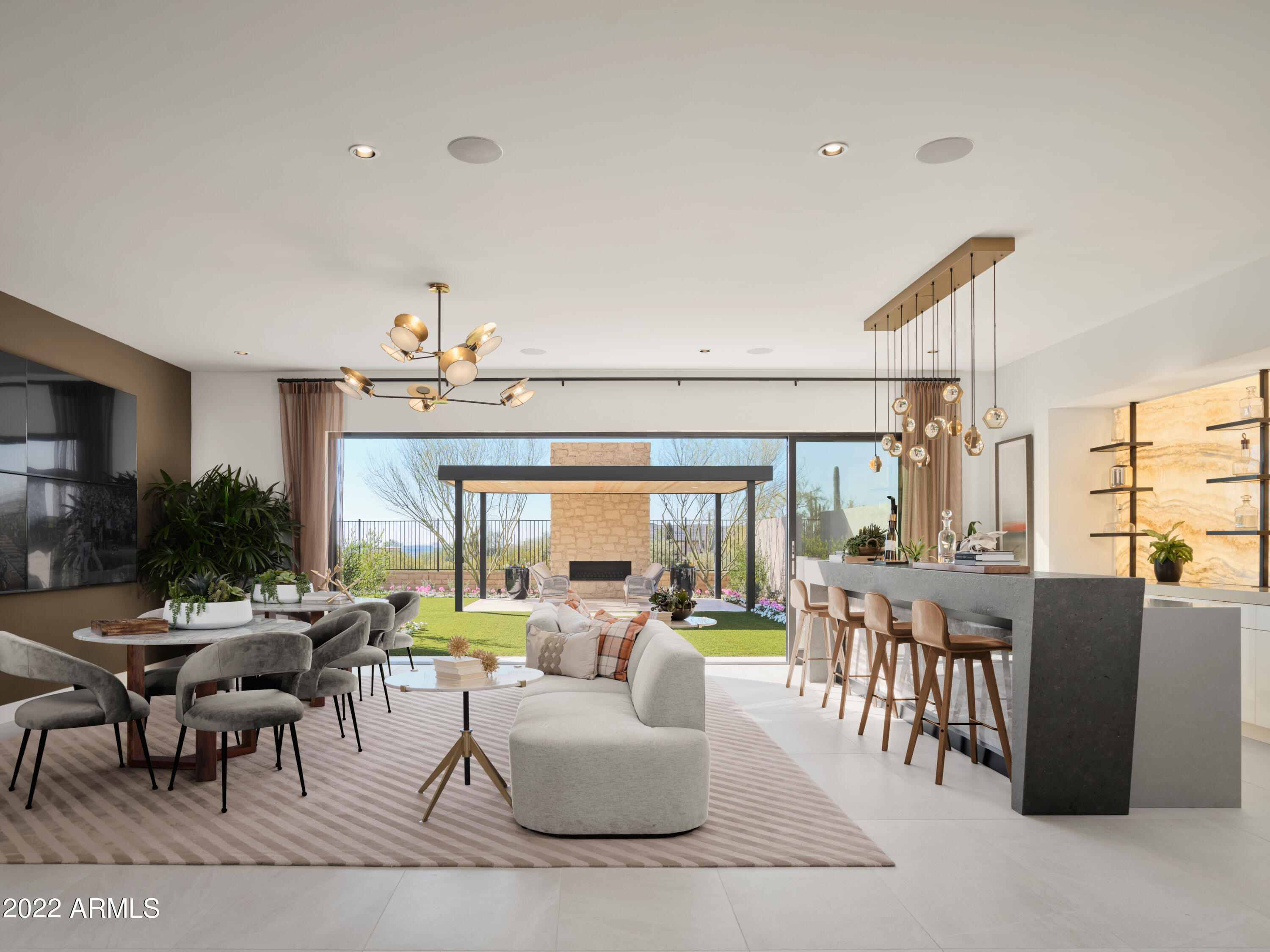 BRONCO ESTATES - Residential