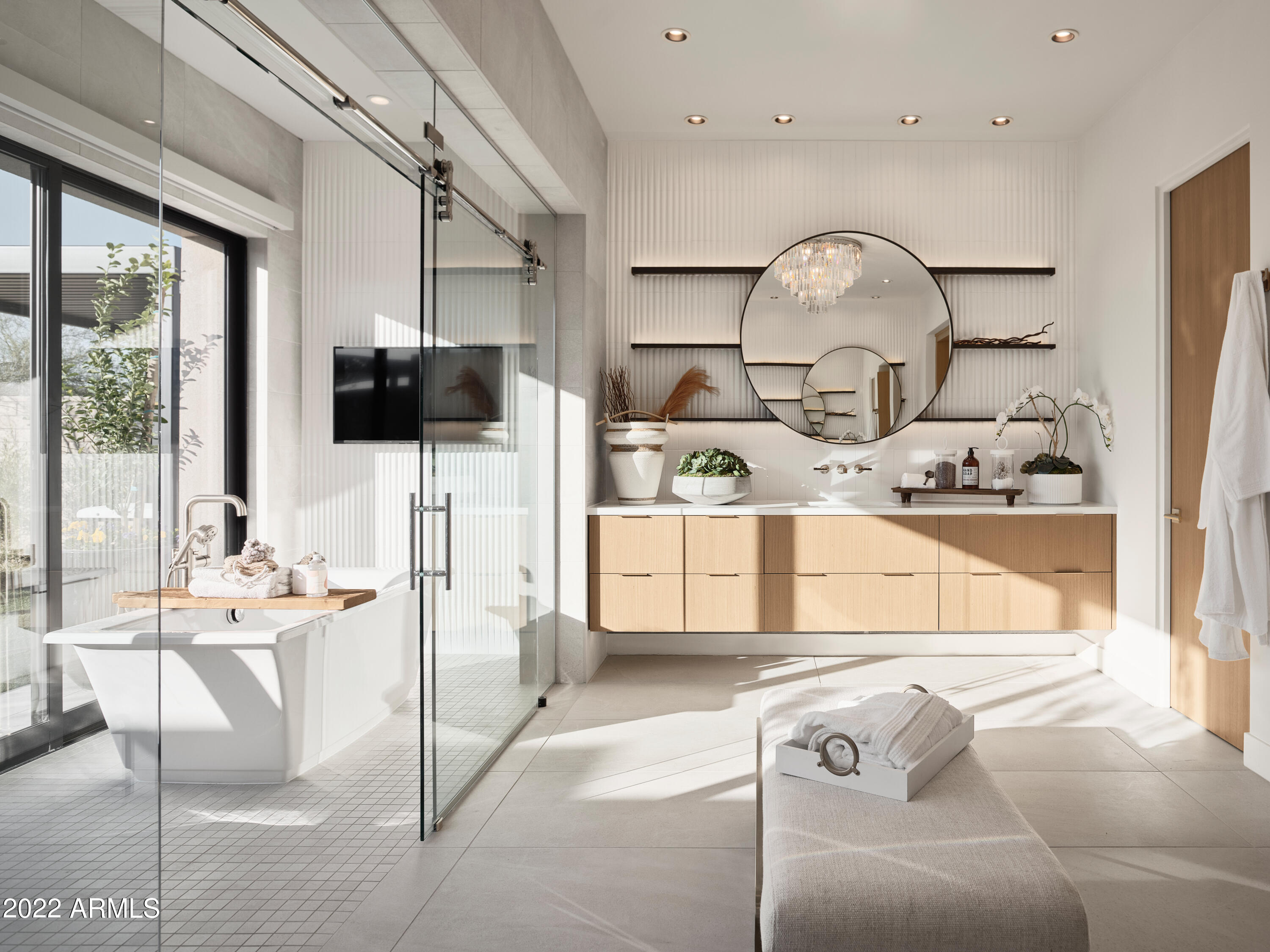 BRONCO ESTATES - Residential