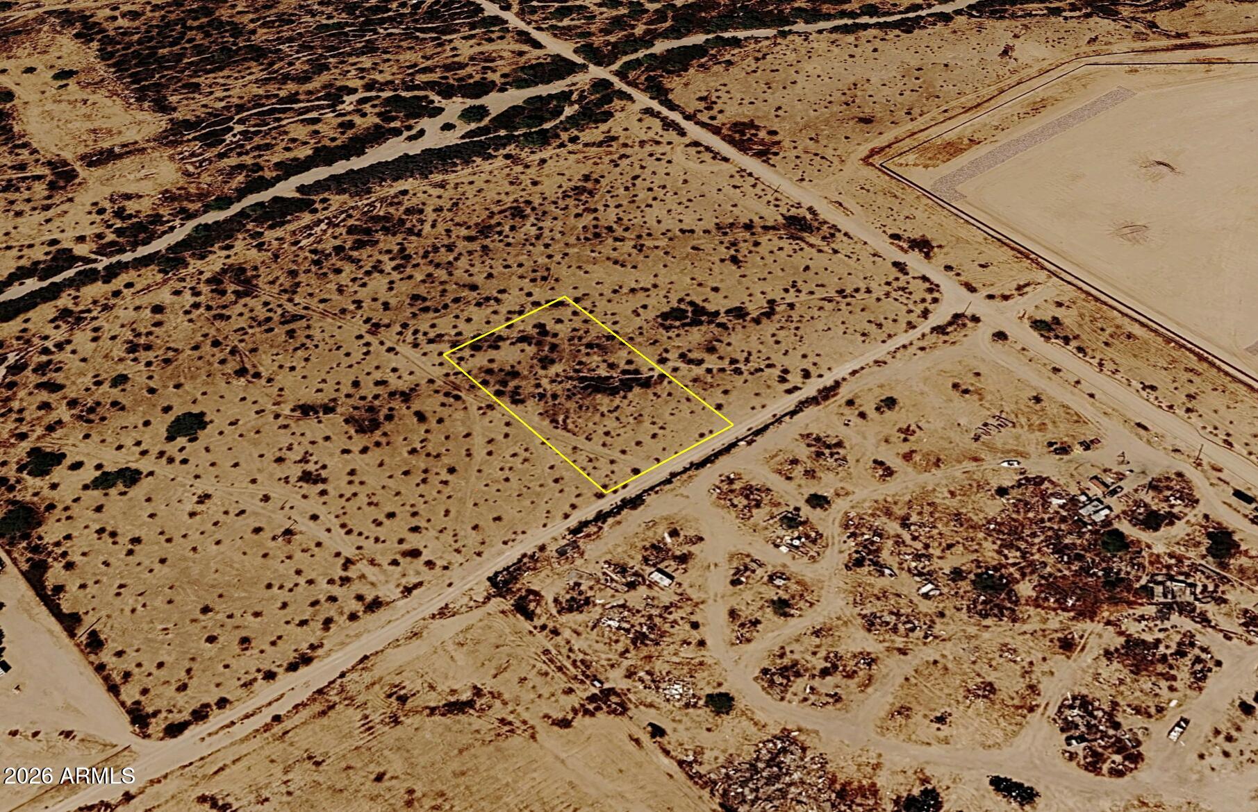 1.25ac w/ shared well, already drilled. Electric two lots over. Flat. RU-43 zoning, mobile homes allowed. This lot is ready to go. 3 additional adjacent lots also available for purchase.