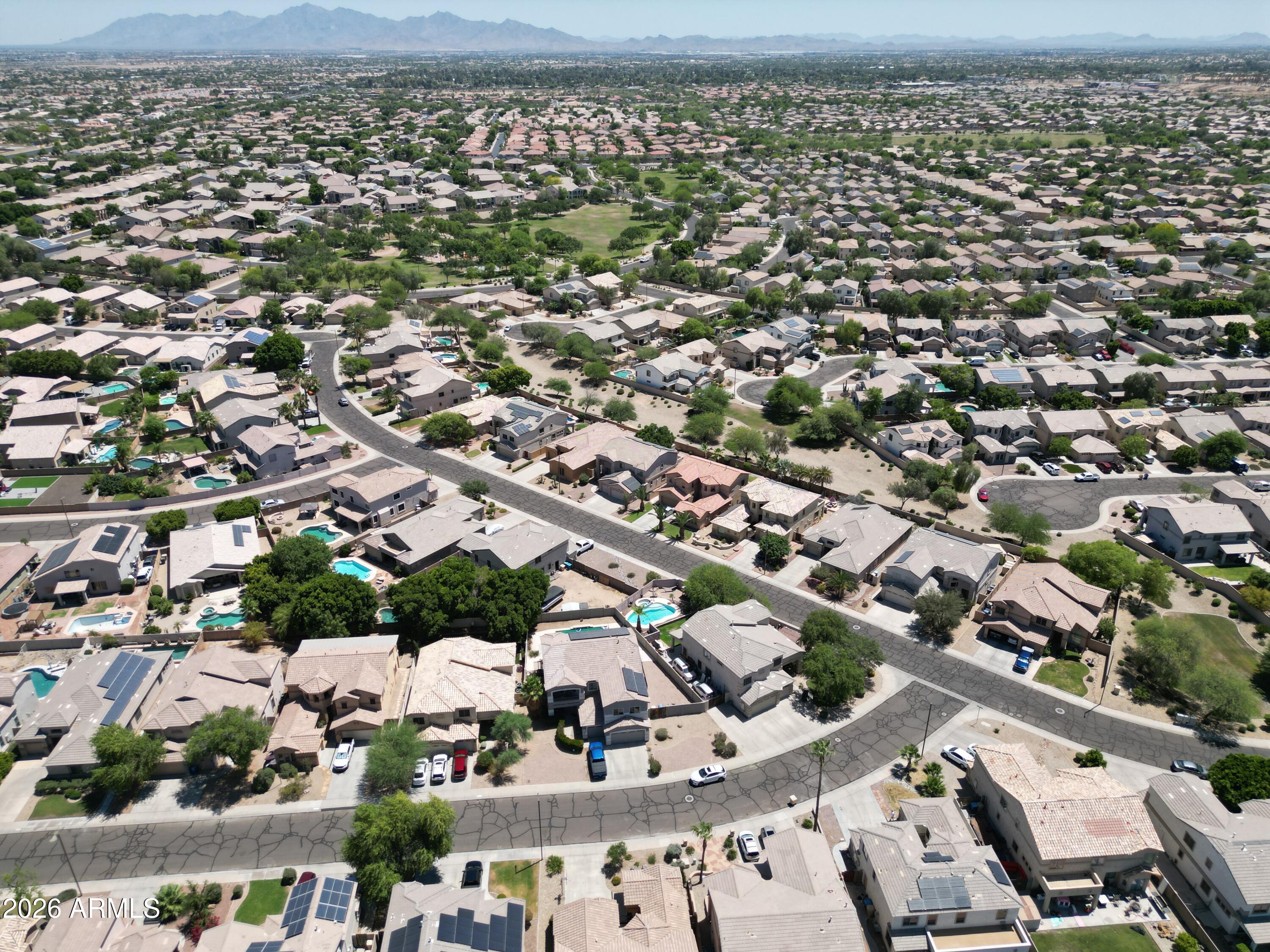 DREAMING SUMMIT UNIT 1 AMD - Residential