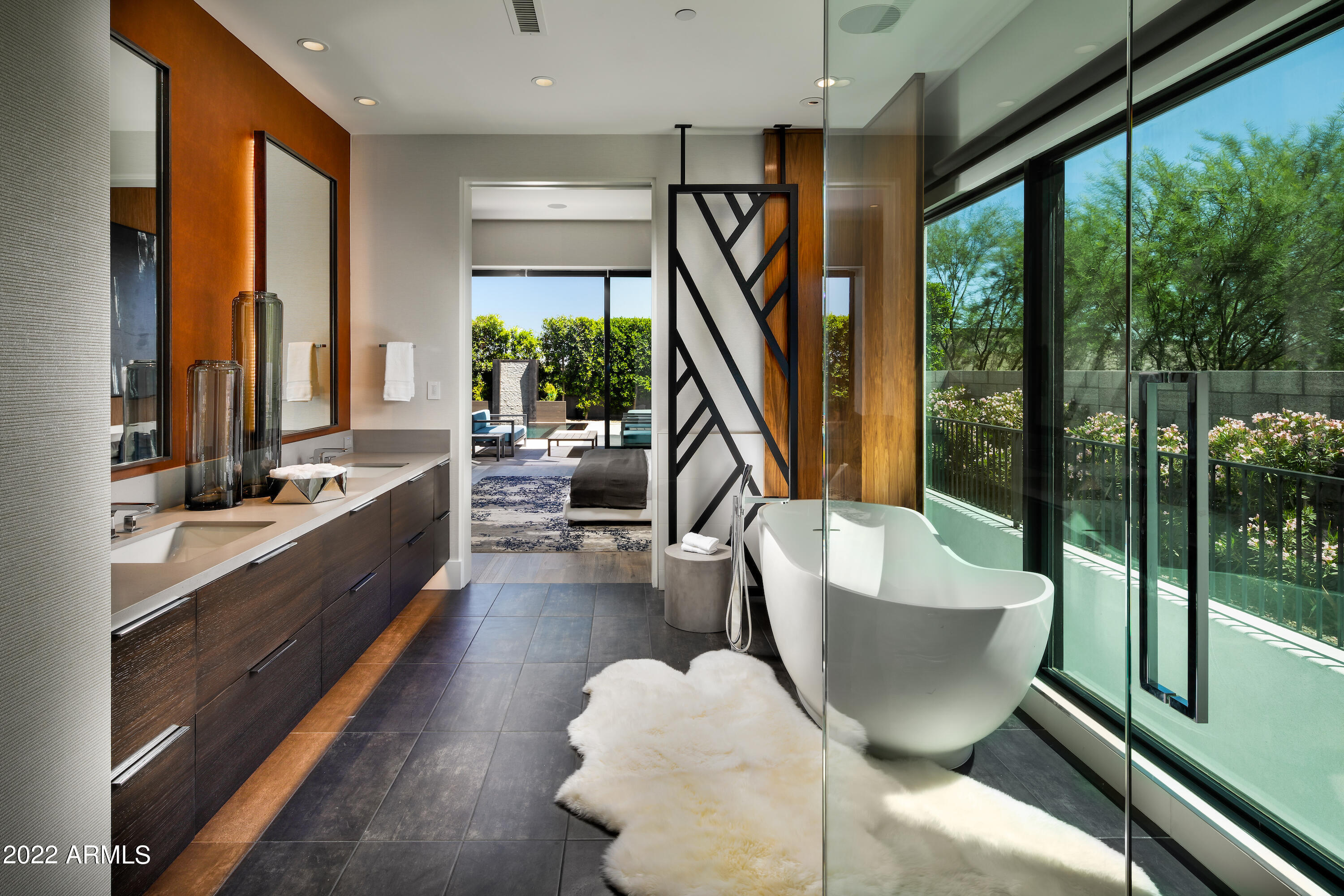 RITZ-CARLTON PARCEL B - Residential