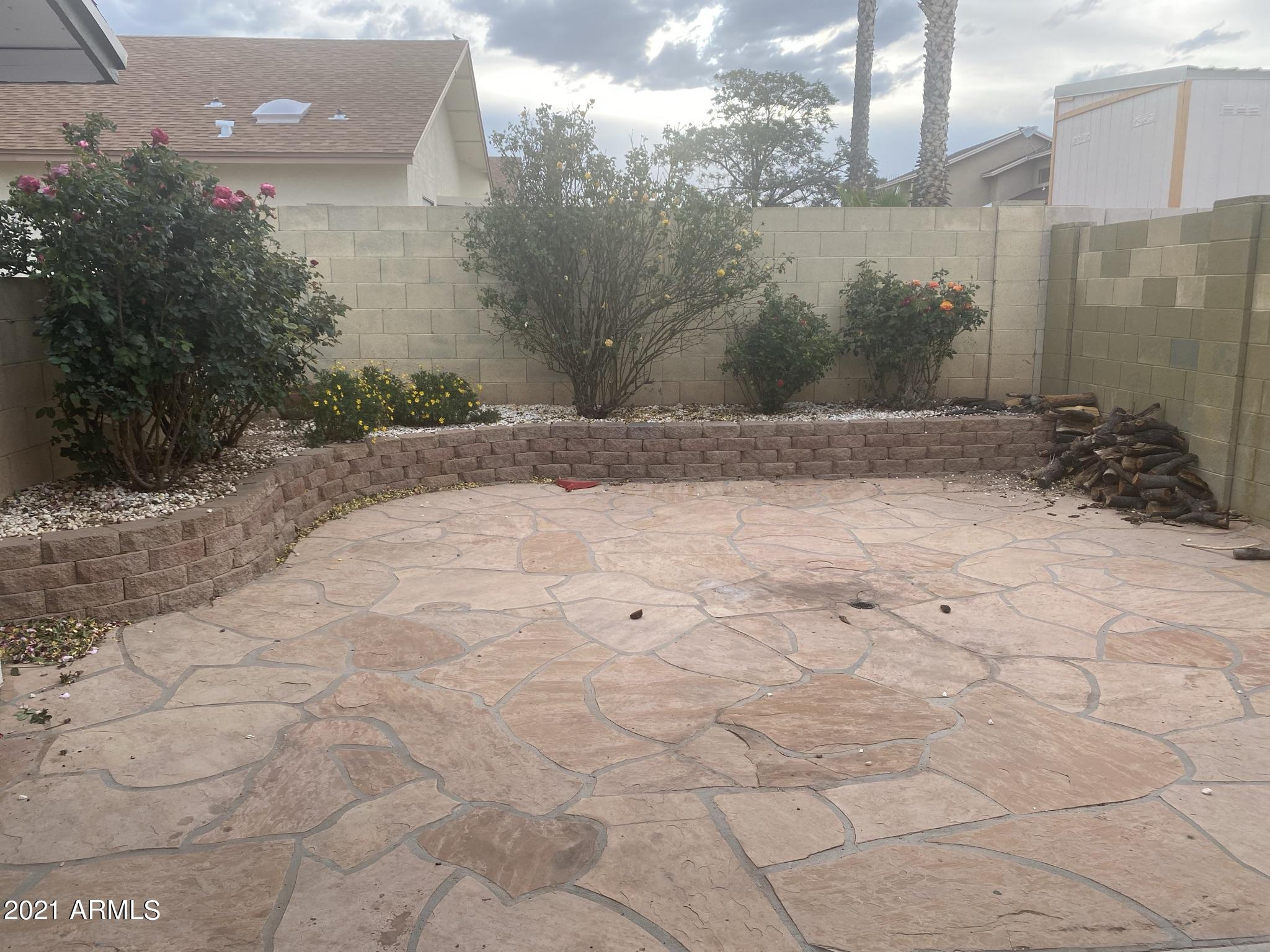 SHADOW RIDGE - Residential