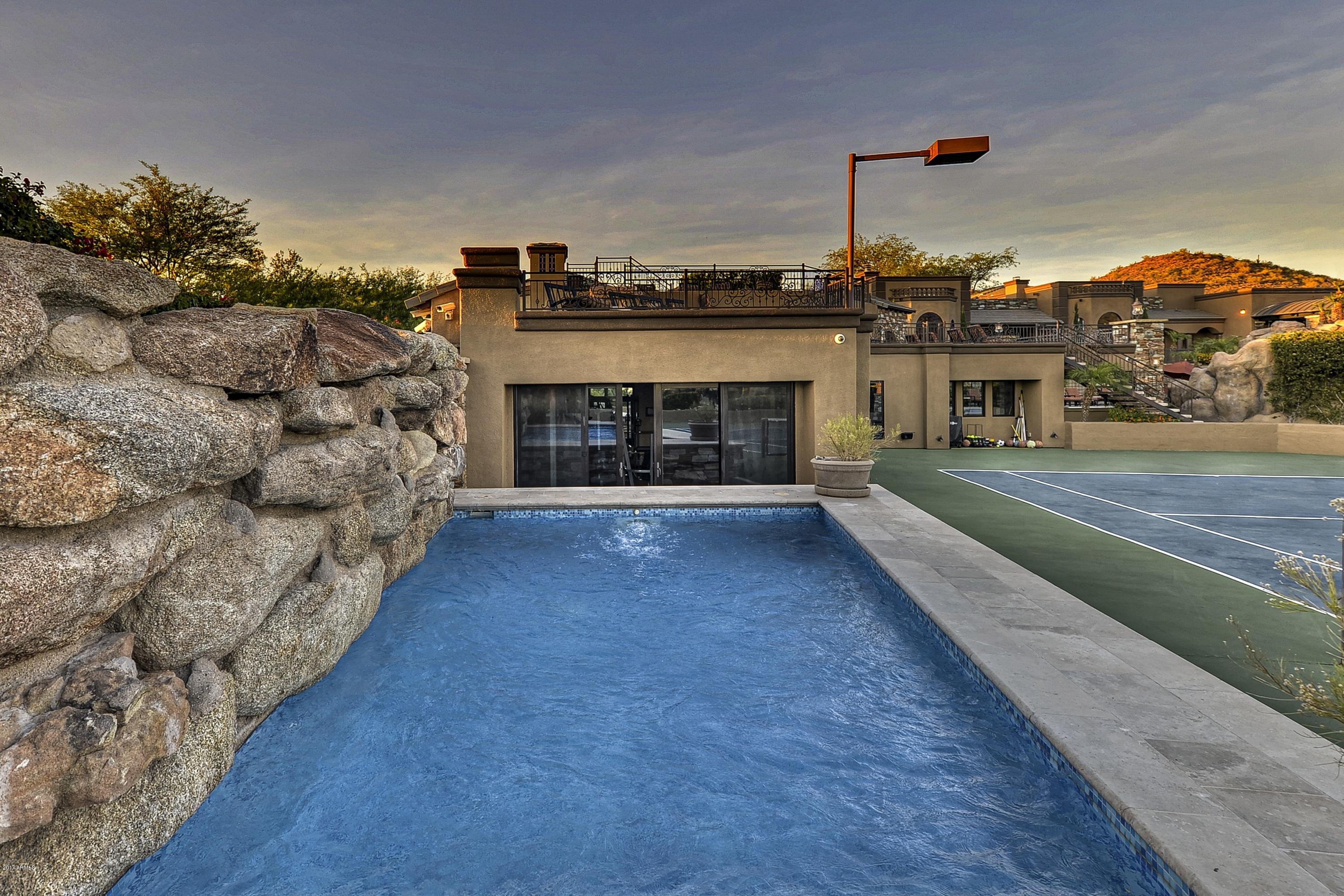 Pinnacle Peak Heights - Residential