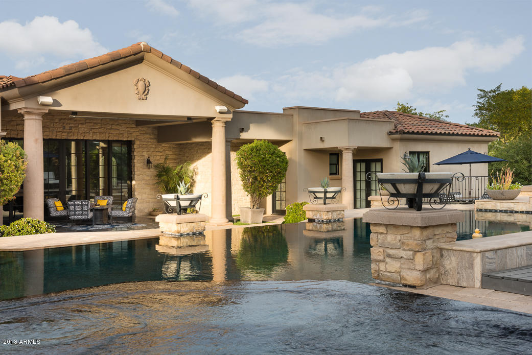 EL NORTE CUARENTA - Residential