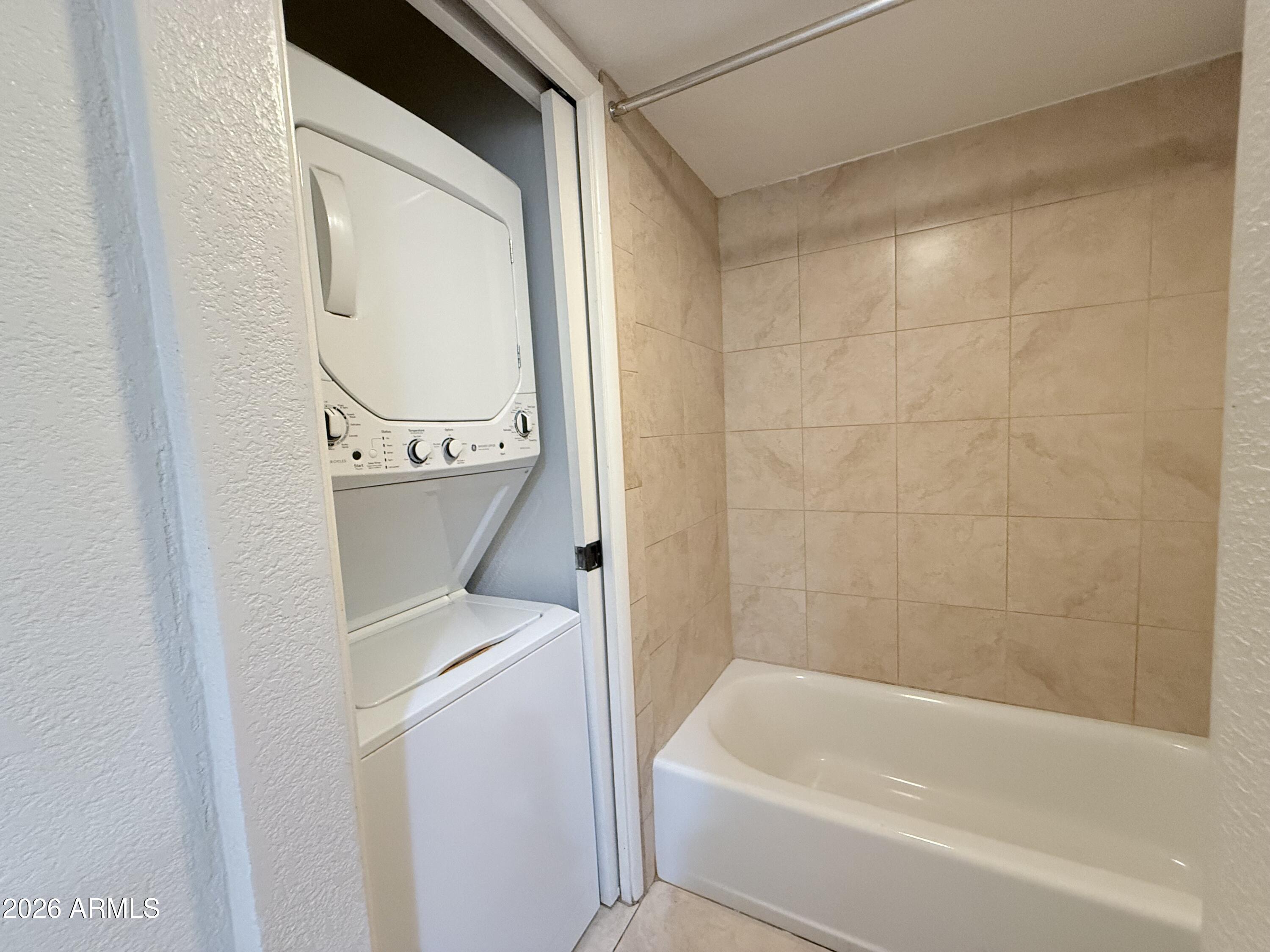 RIALTO CONDOMINIUM - Residential