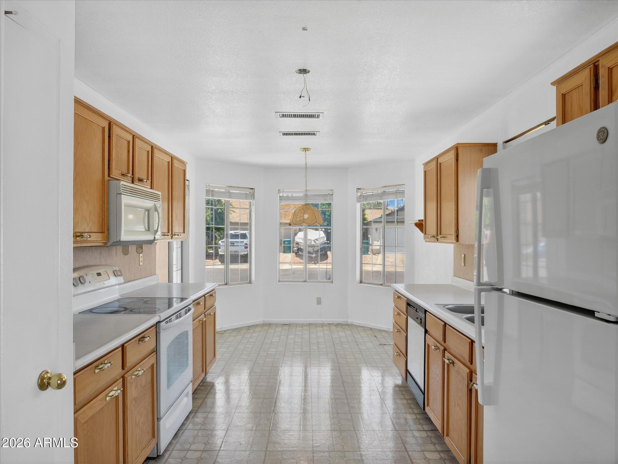 VINEYARD OF MESA LOT 1-195 TR A-D - Residential