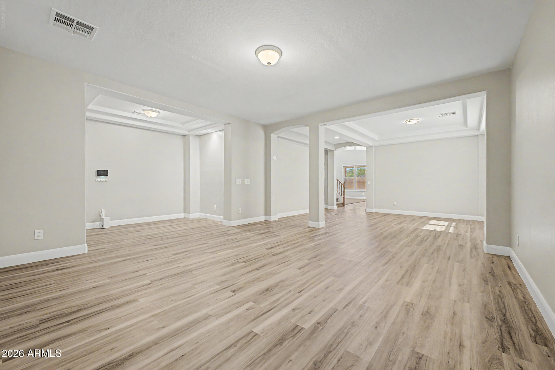 VINEYARD COMMONS - Residential