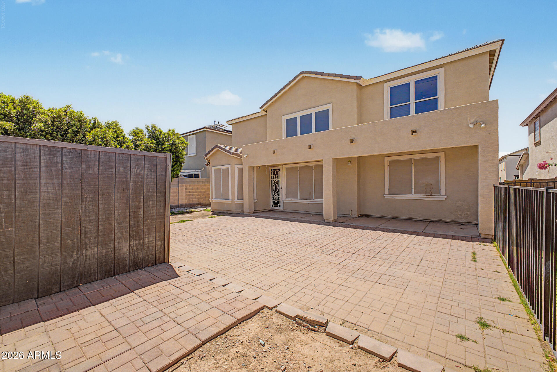 VINEYARD COMMONS - Residential
