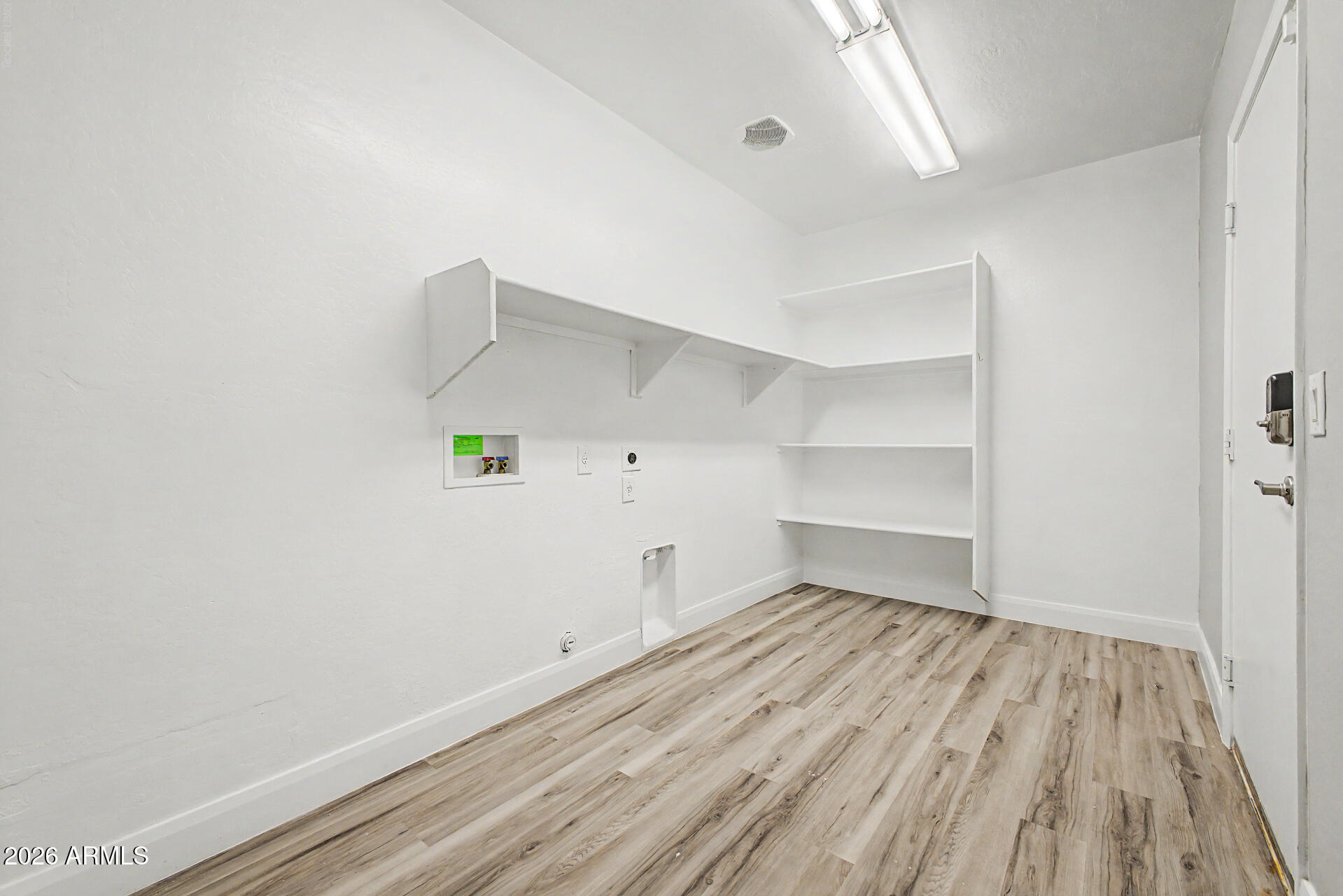VINEYARD COMMONS - Residential