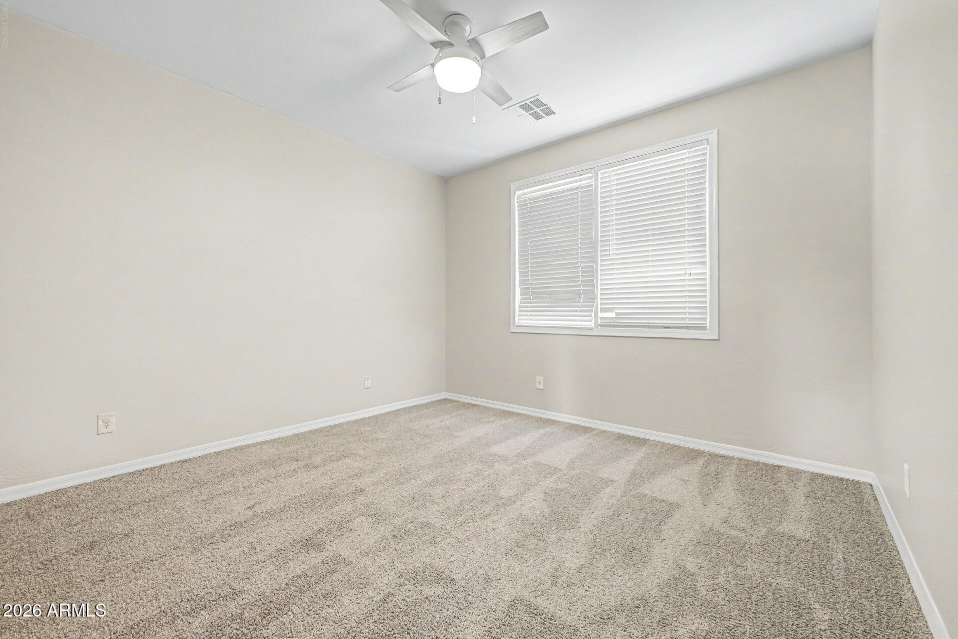 VINEYARD COMMONS - Residential