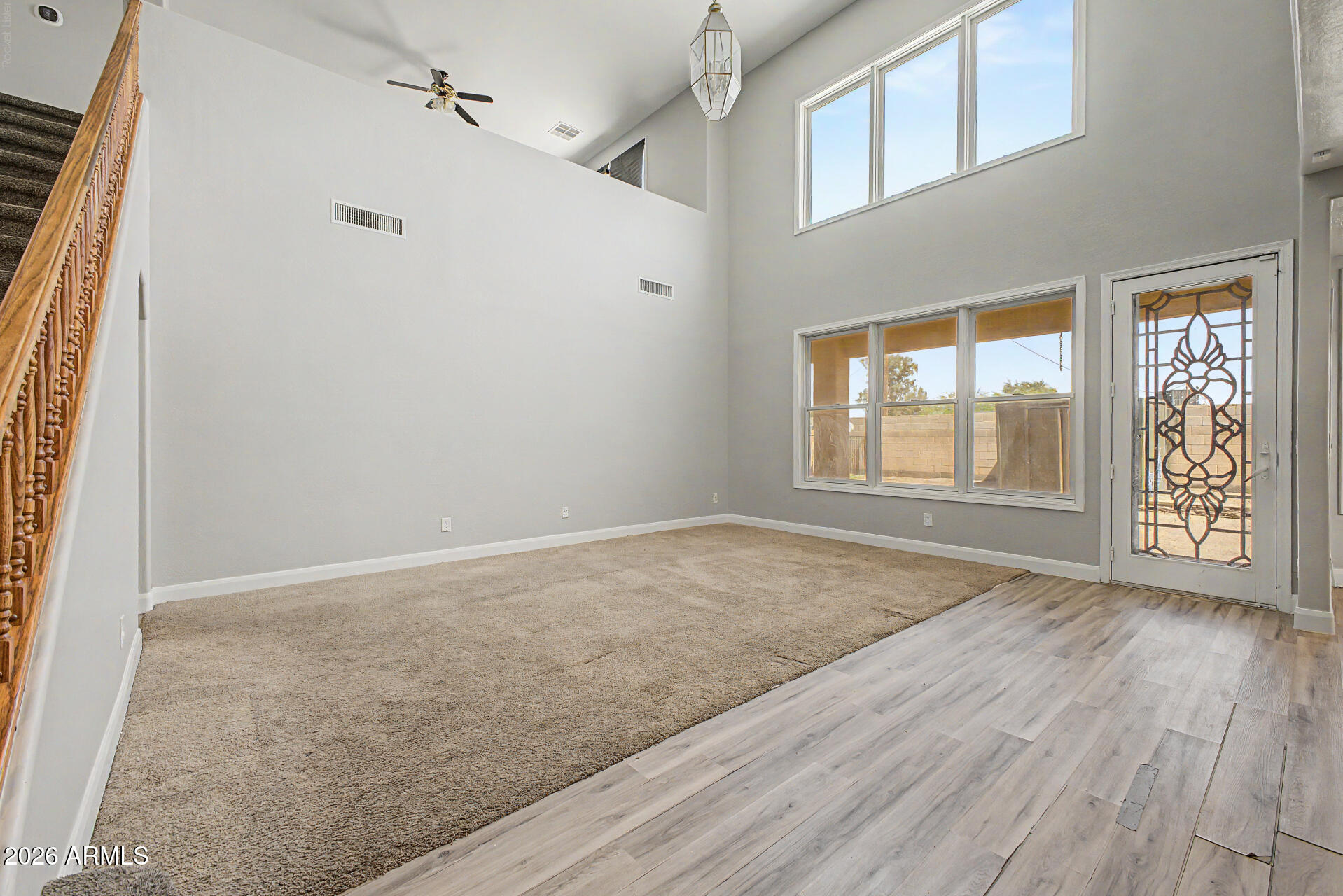VINEYARD COMMONS - Residential