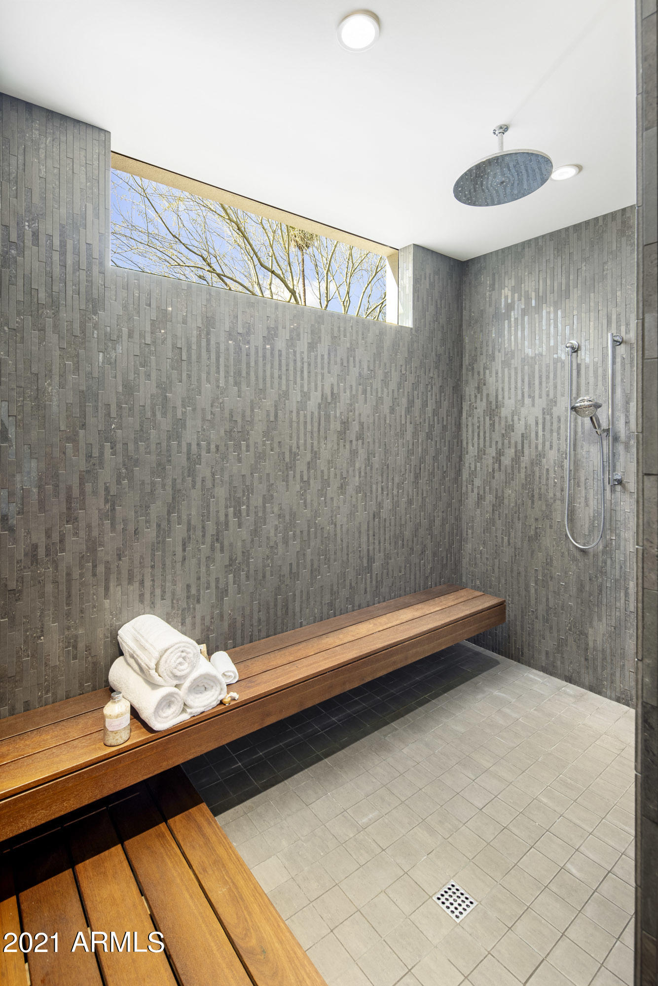 NORTH FIELD ESTATES - Residential