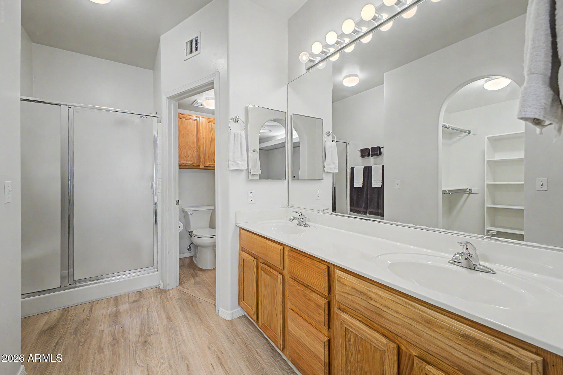 PARKLINKS TOWNHOMES - Residential