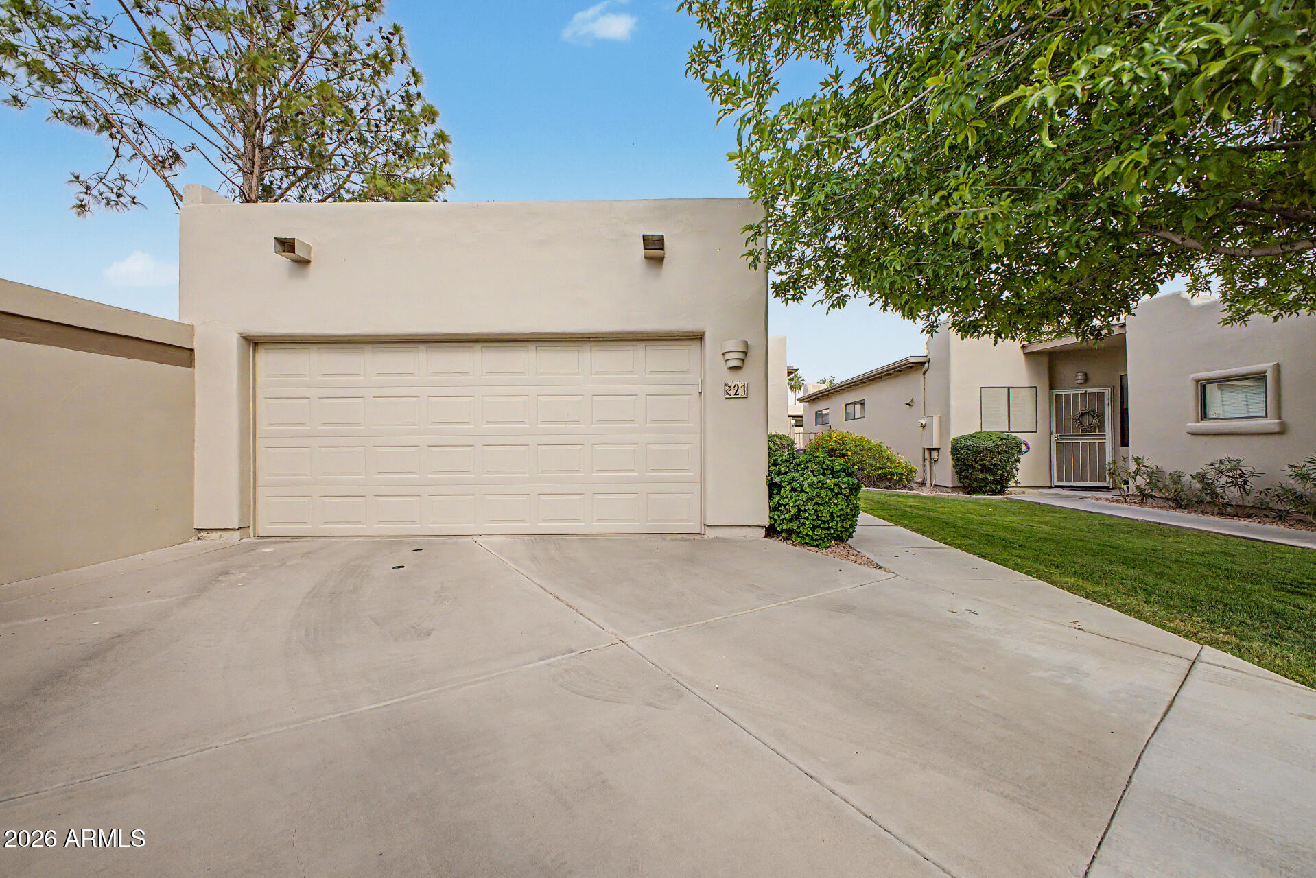 PARKLINKS TOWNHOMES - Residential