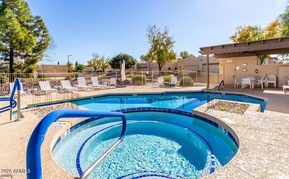 PARKLINKS TOWNHOMES - Residential
