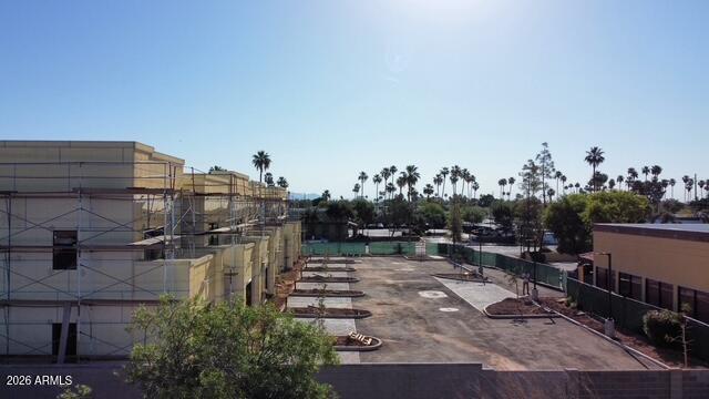 COUNTRY CLUB WAY RESIDENCES - Residential