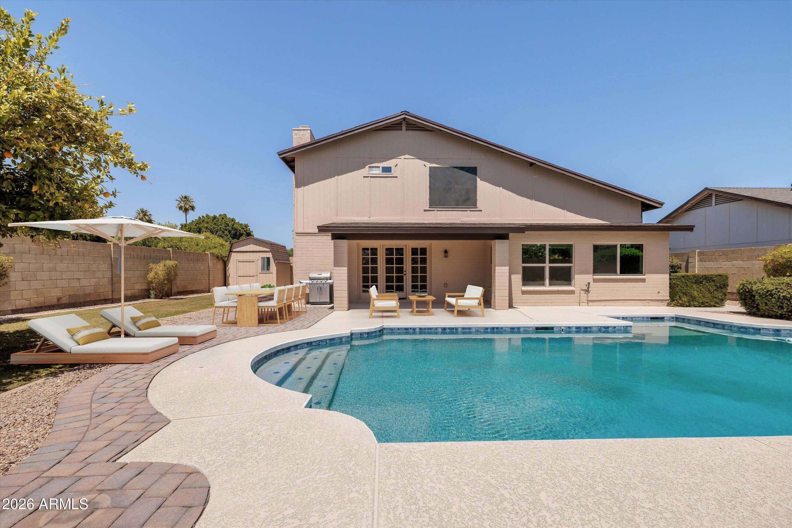 SPANISH WELLS - Residential