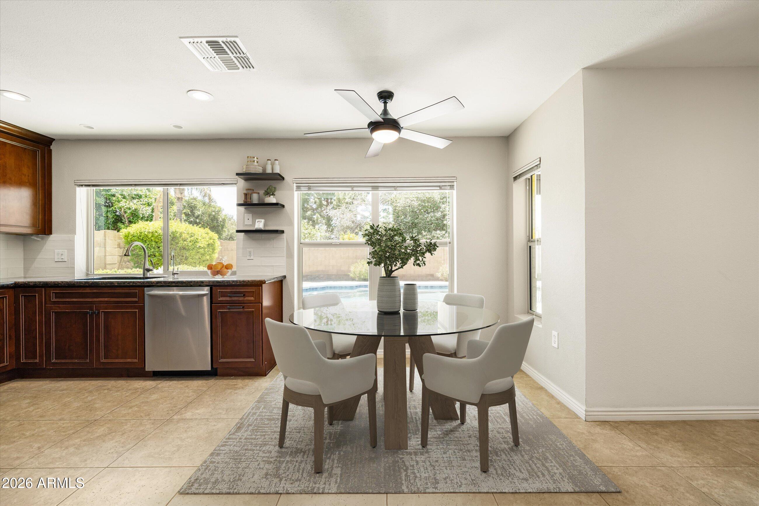 SPANISH WELLS - Residential