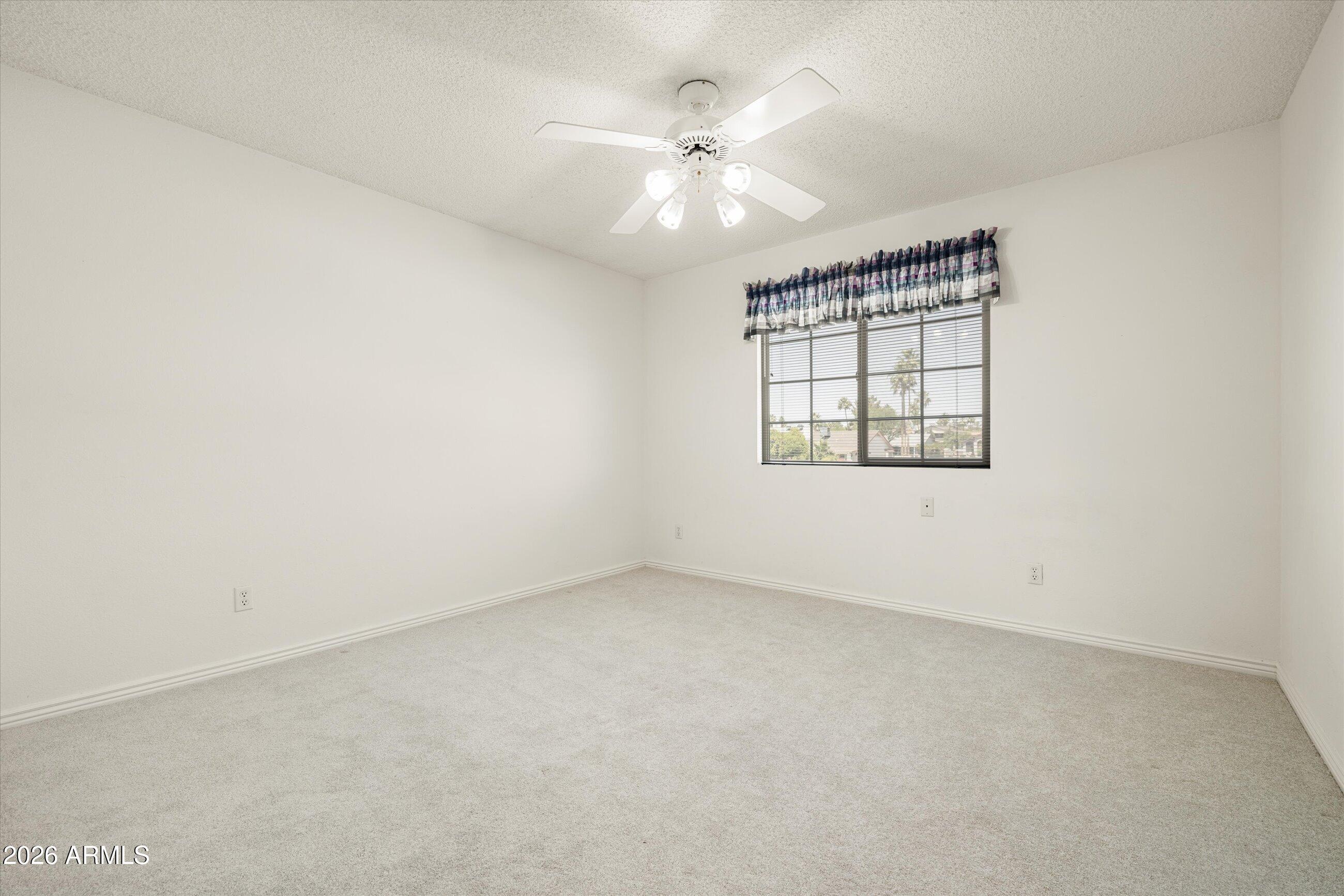 SPANISH WELLS - Residential