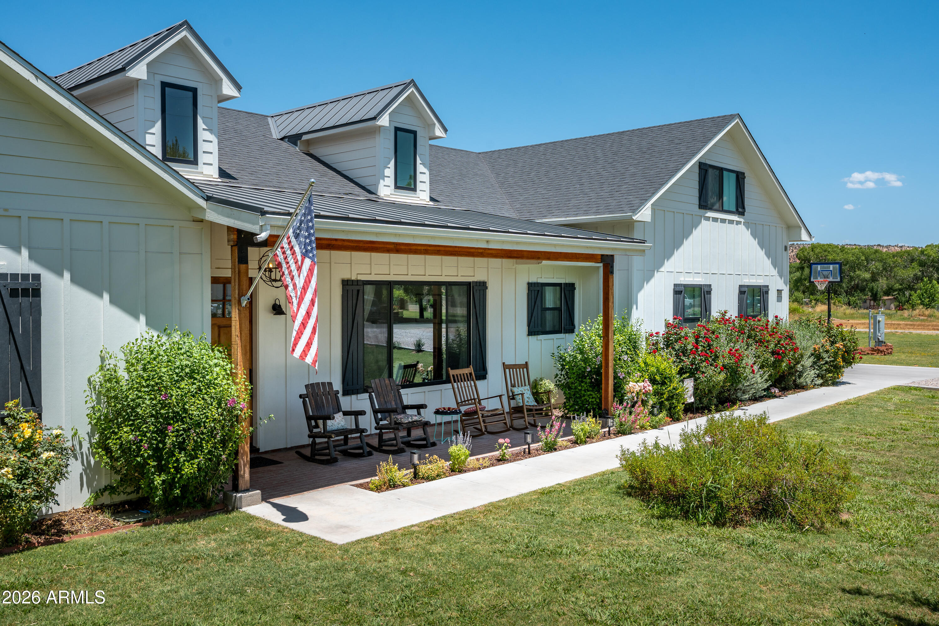 S35 T16N R3E - Residential