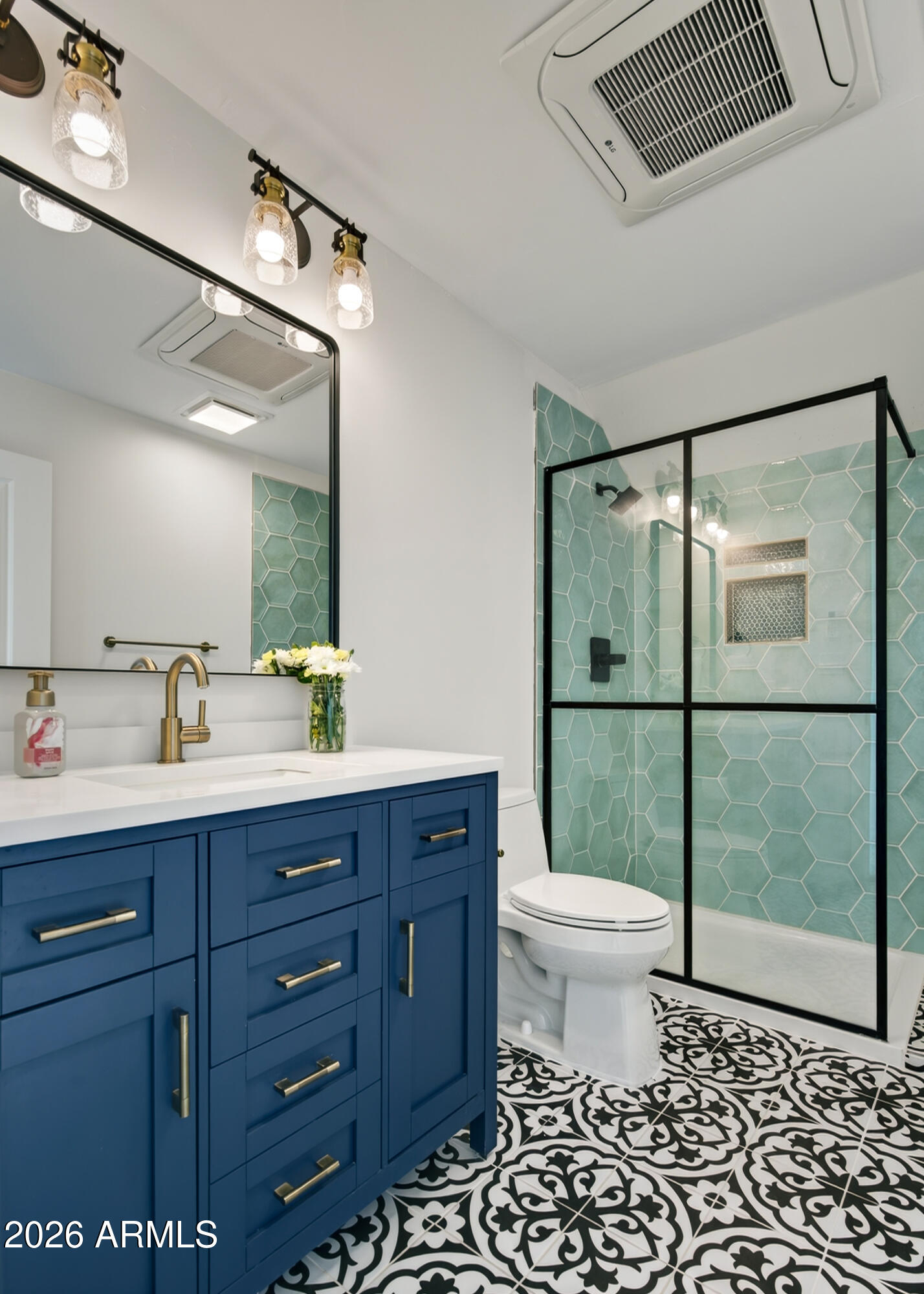 S35 T16N R3E - Residential