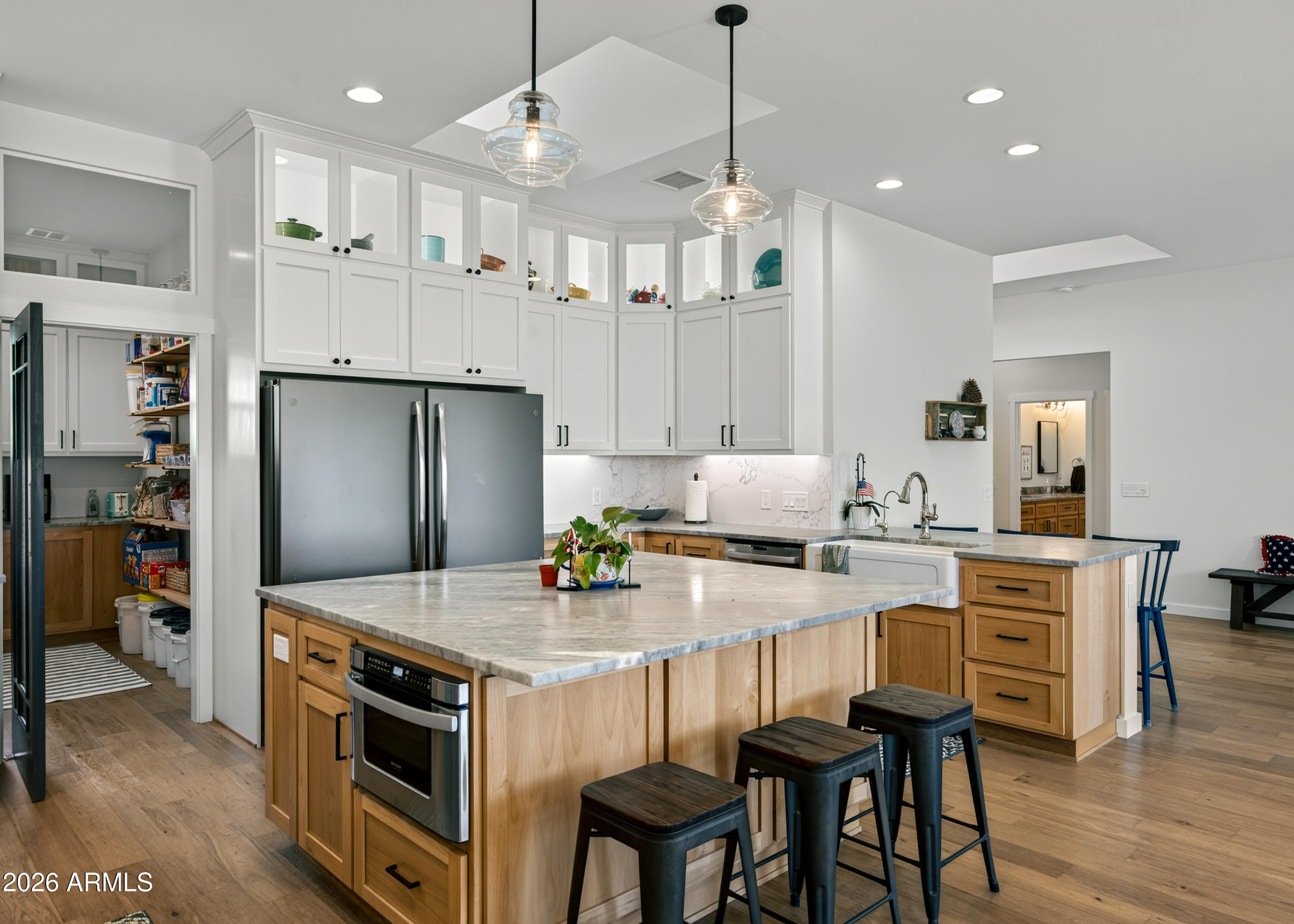 S35 T16N R3E - Residential