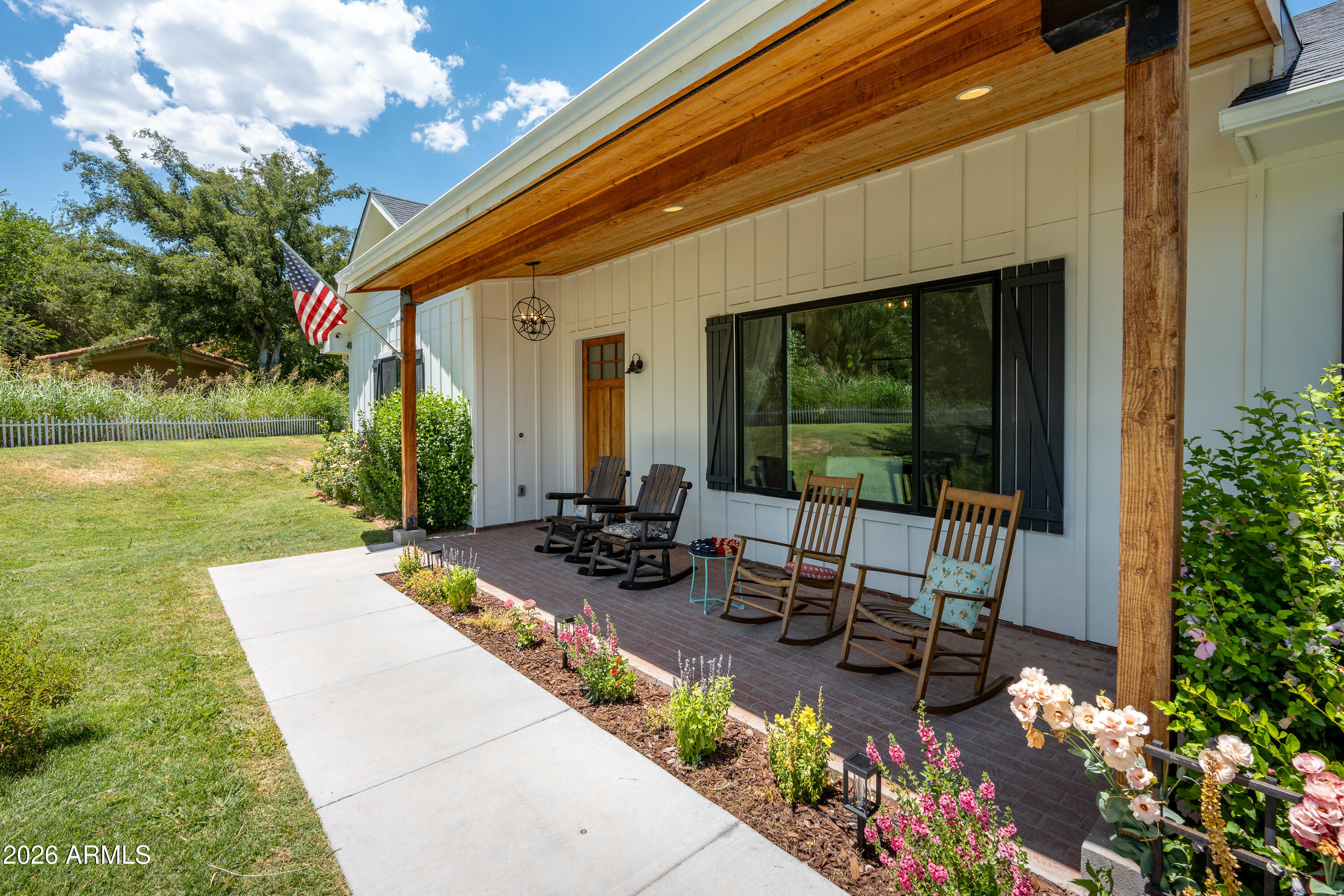 S35 T16N R3E - Residential