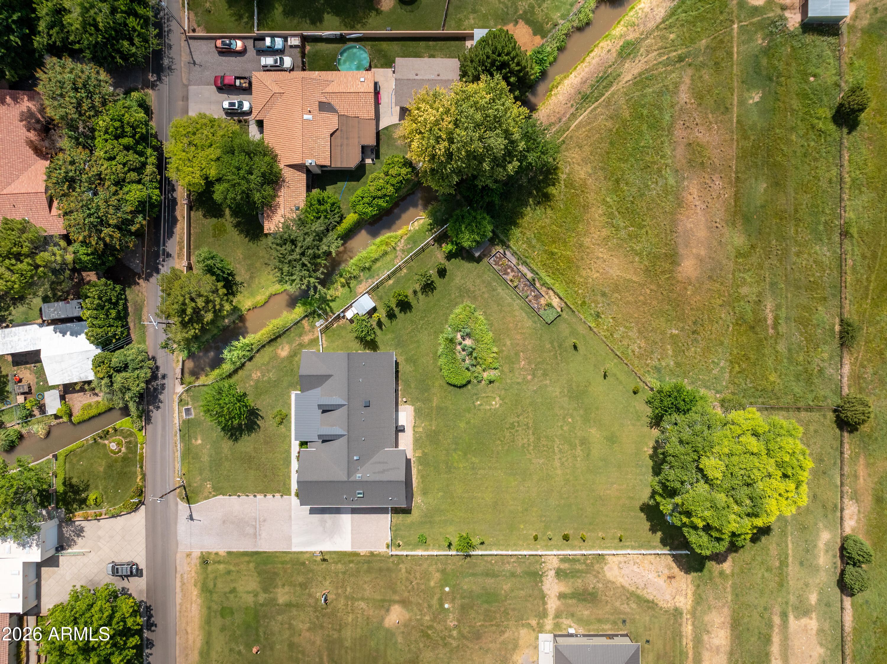 S35 T16N R3E - Residential