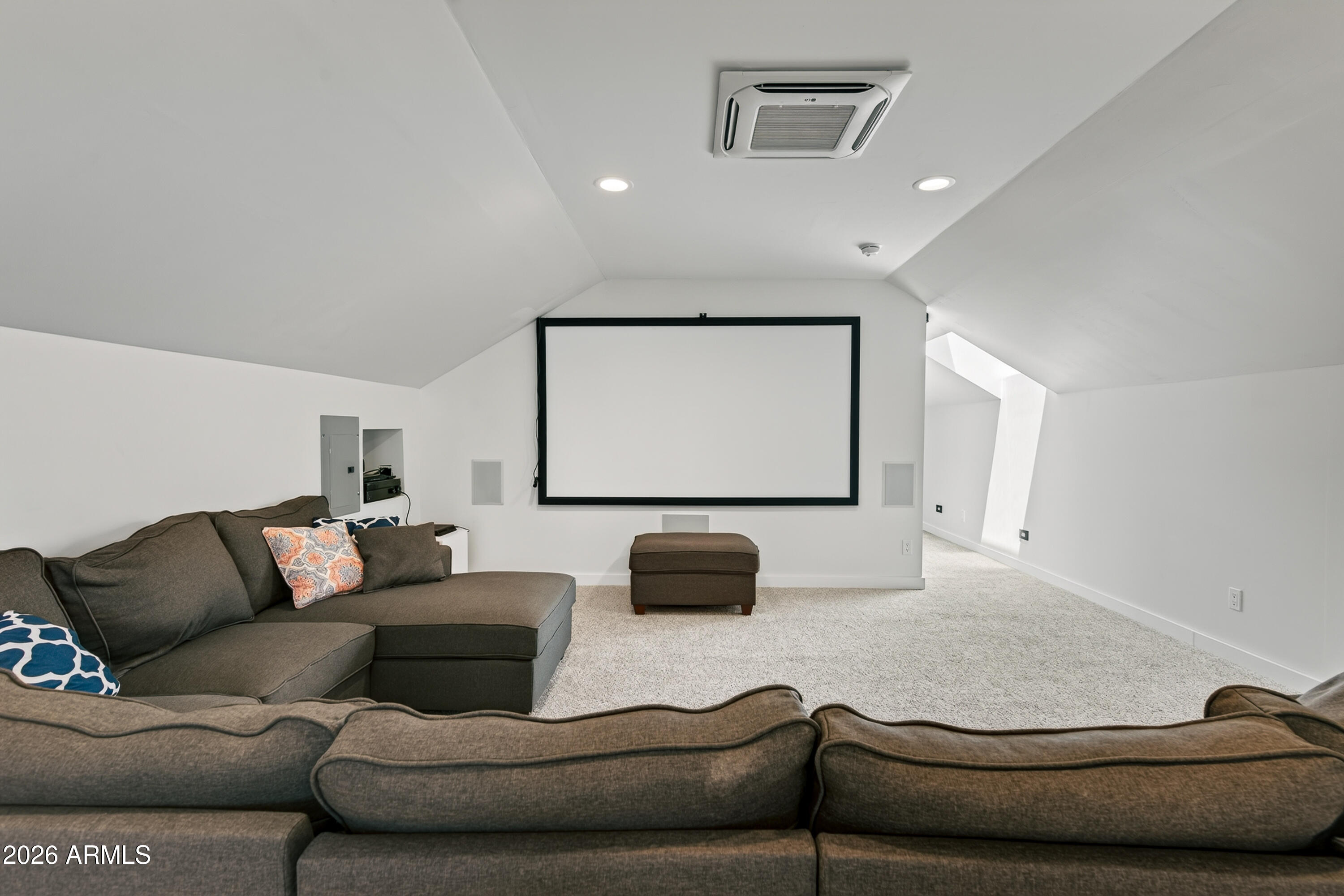 S35 T16N R3E - Residential