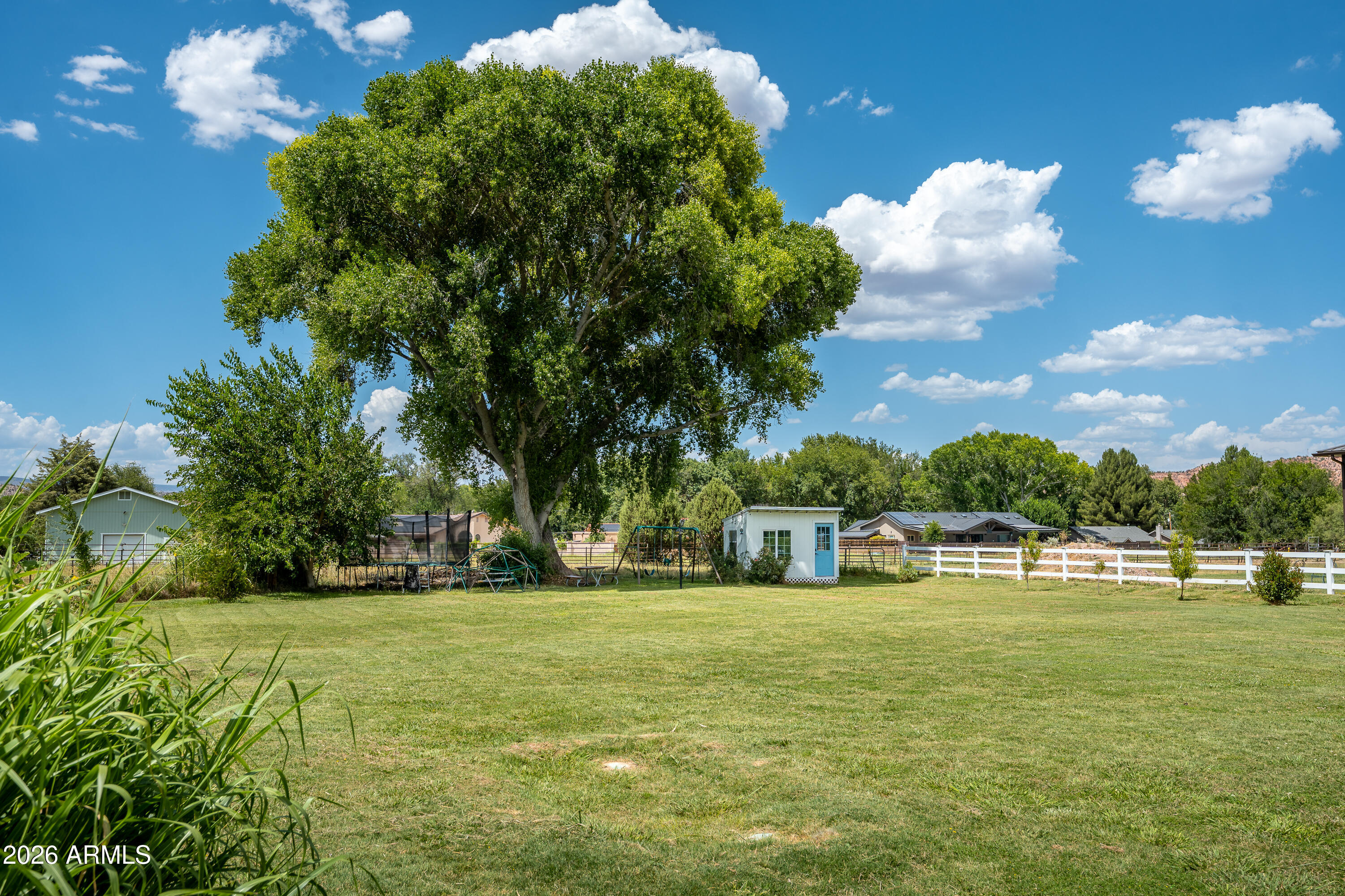 S35 T16N R3E - Residential